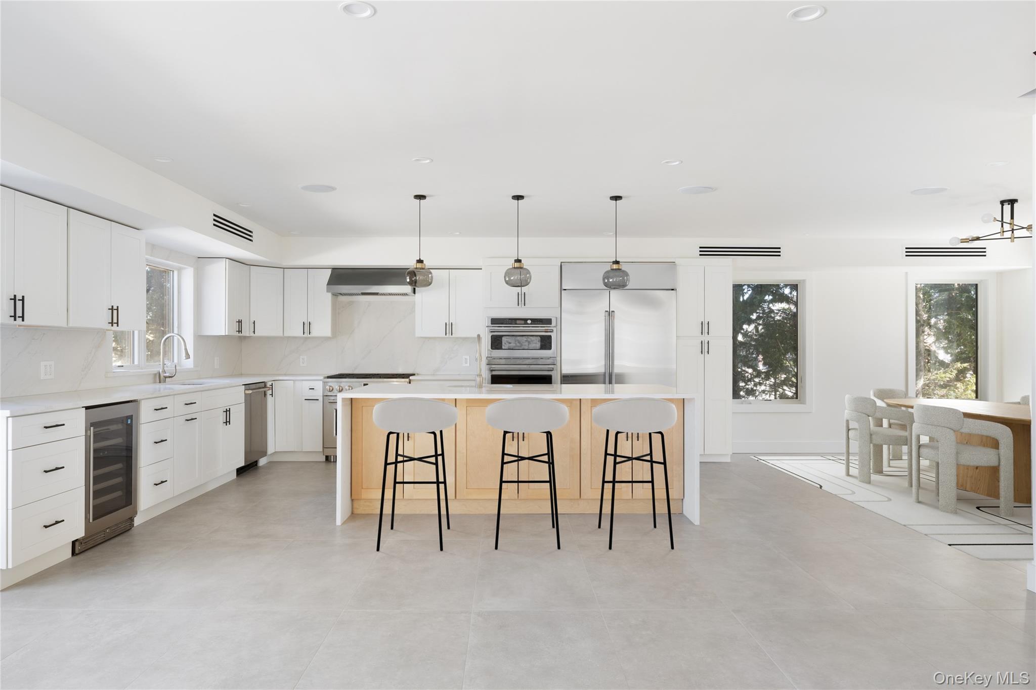 141 Flamingo Street
