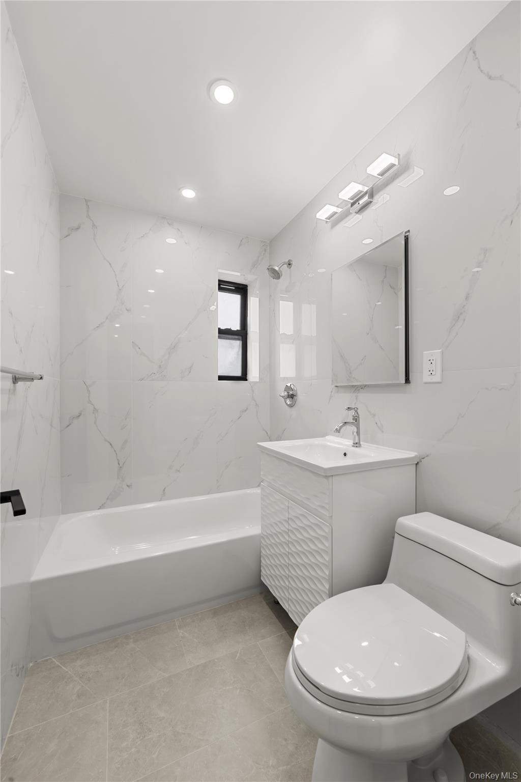 25-10 31st Avenue Unit: 3K