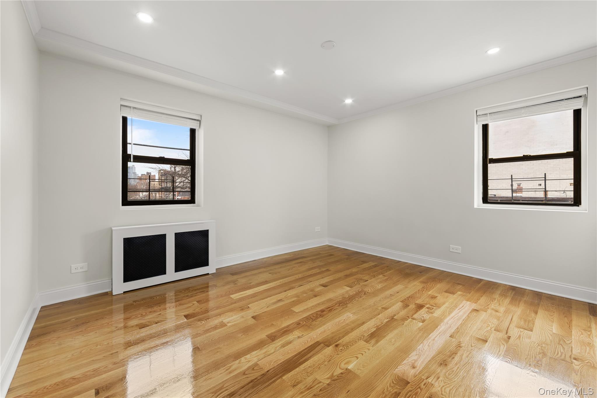 25-10 31st Avenue Unit: 3K