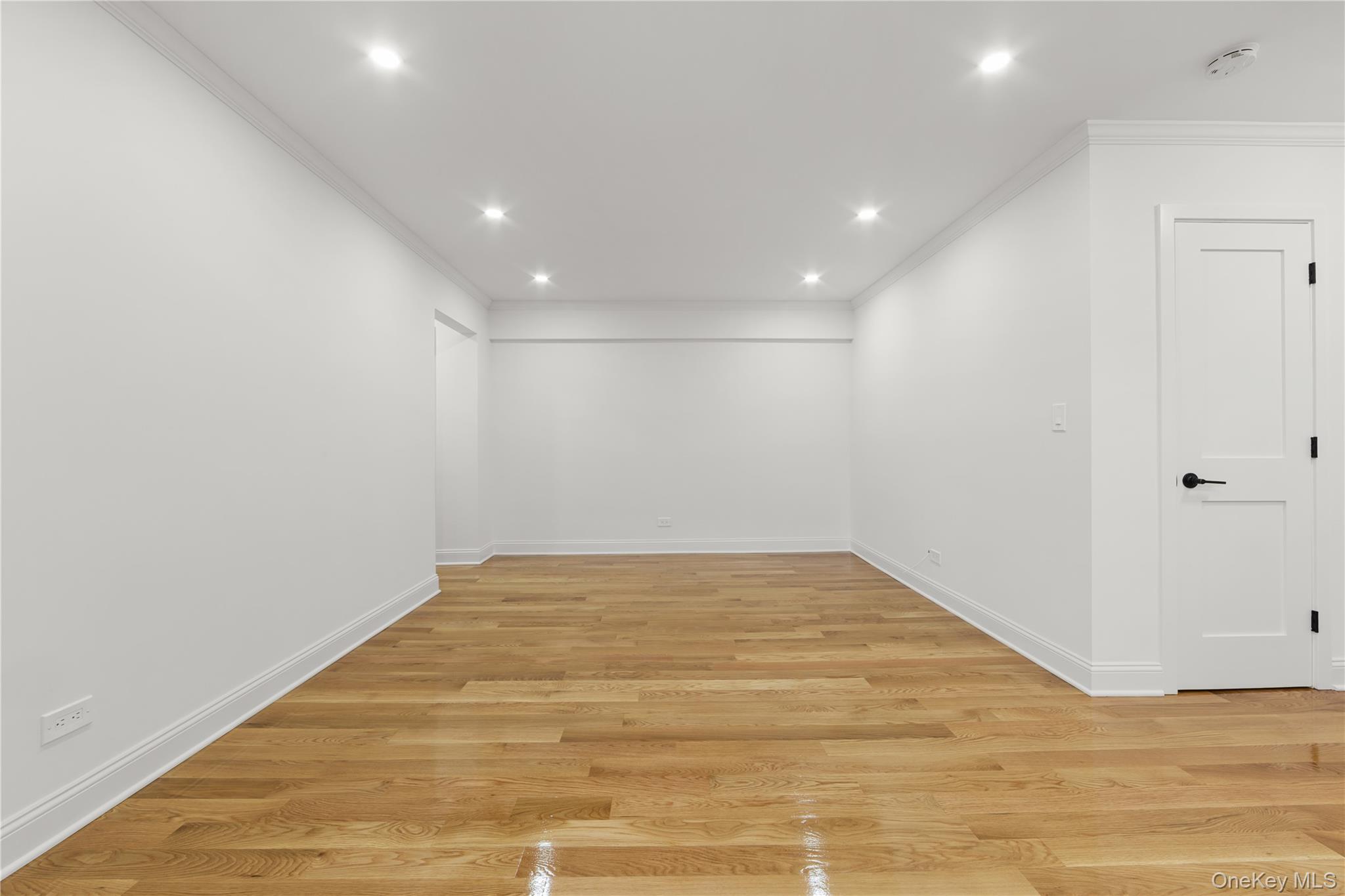25-10 31st Avenue Unit: 3K