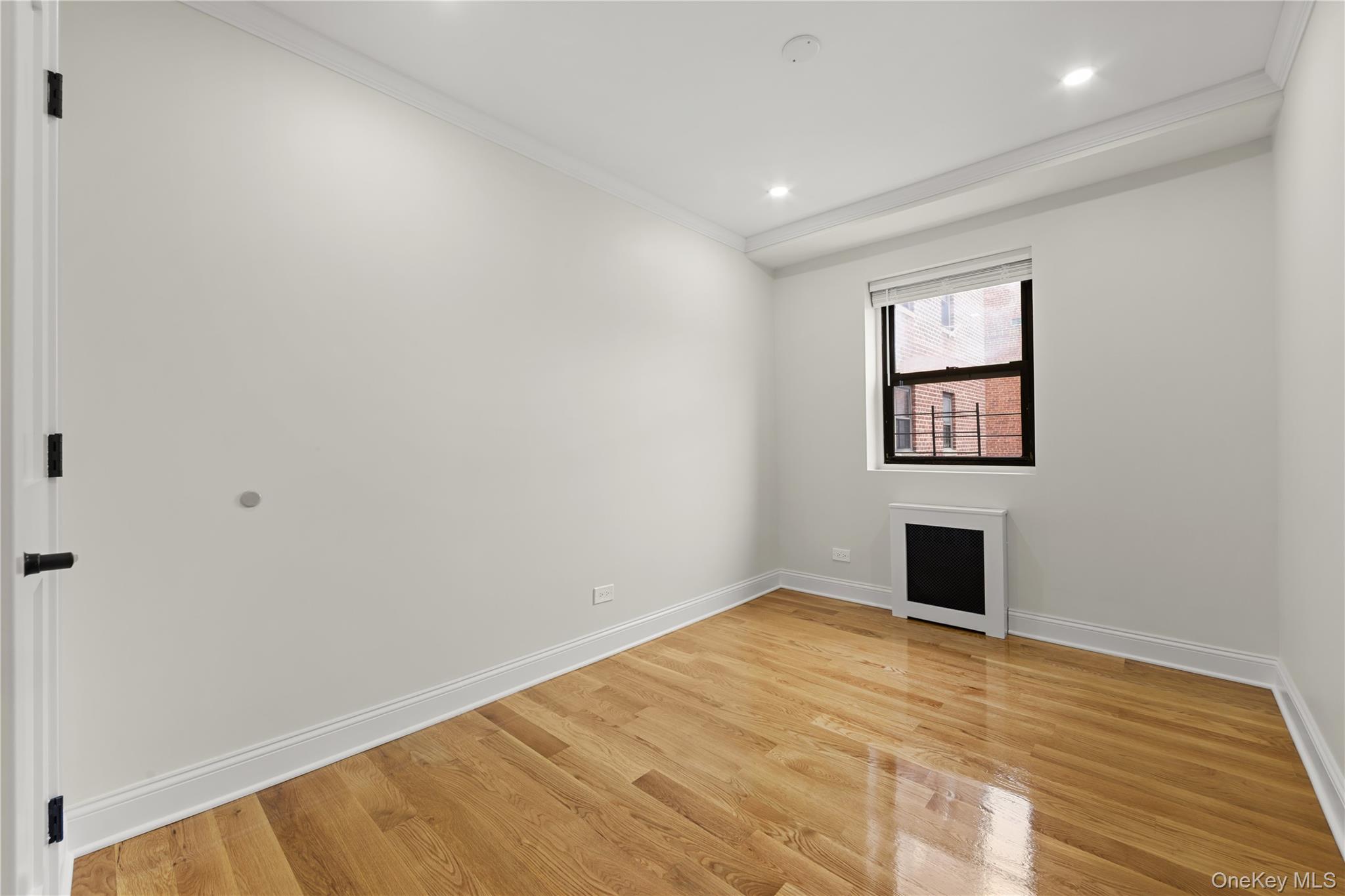 25-10 31st Avenue Unit: 3K