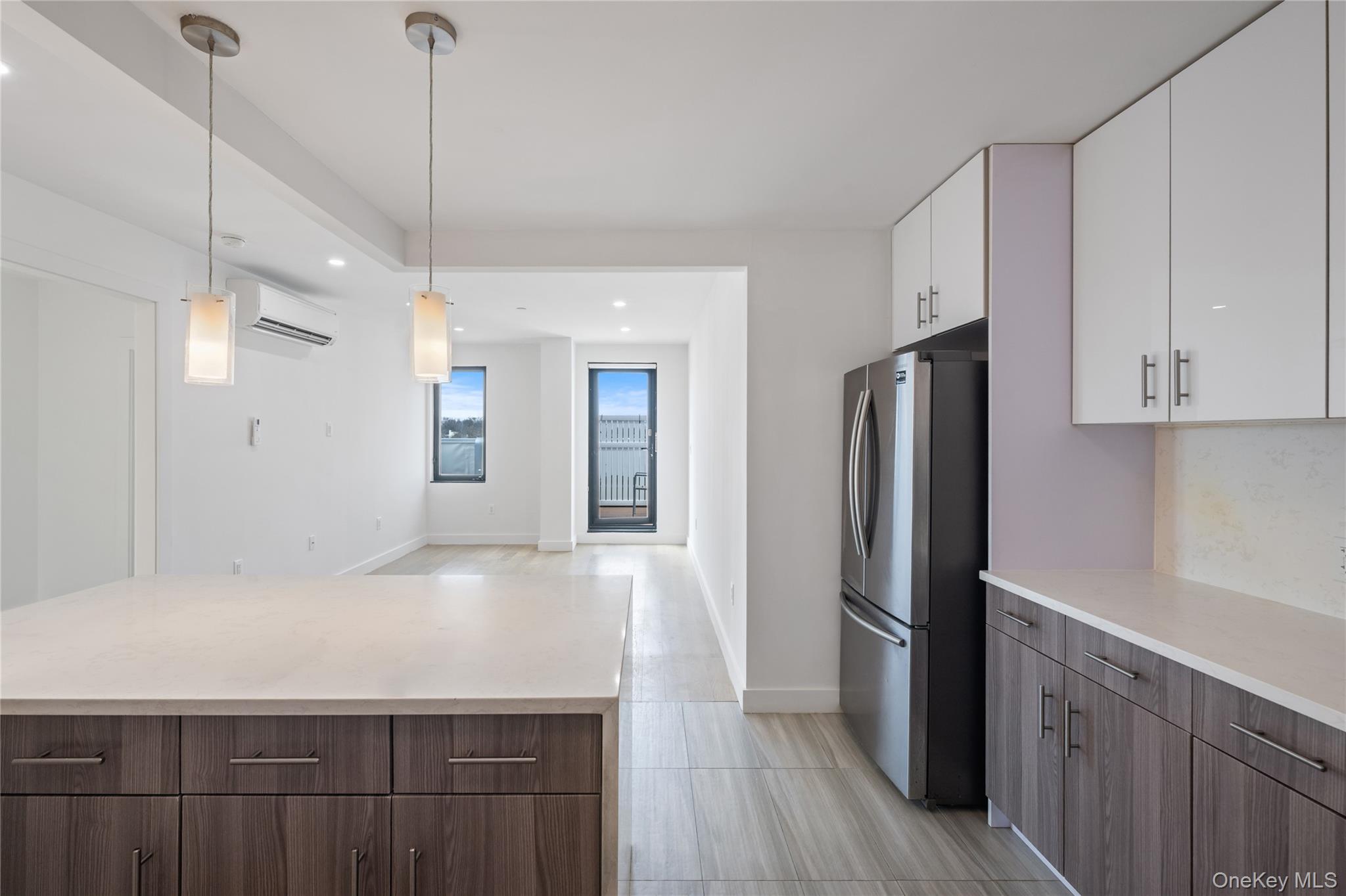 6296 Woodhaven Boulevard Unit: 6N