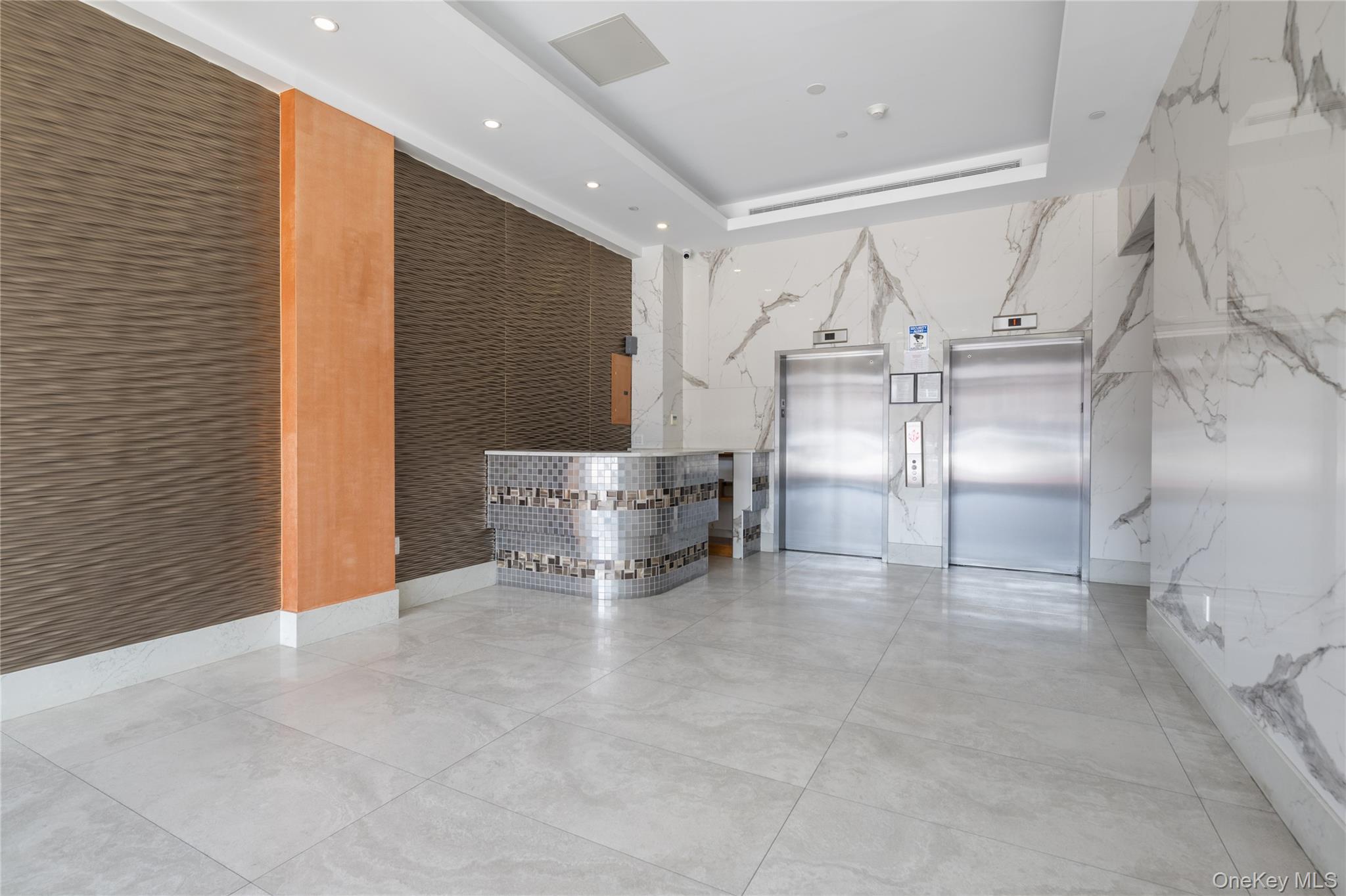 6296 Woodhaven Boulevard Unit: 6N