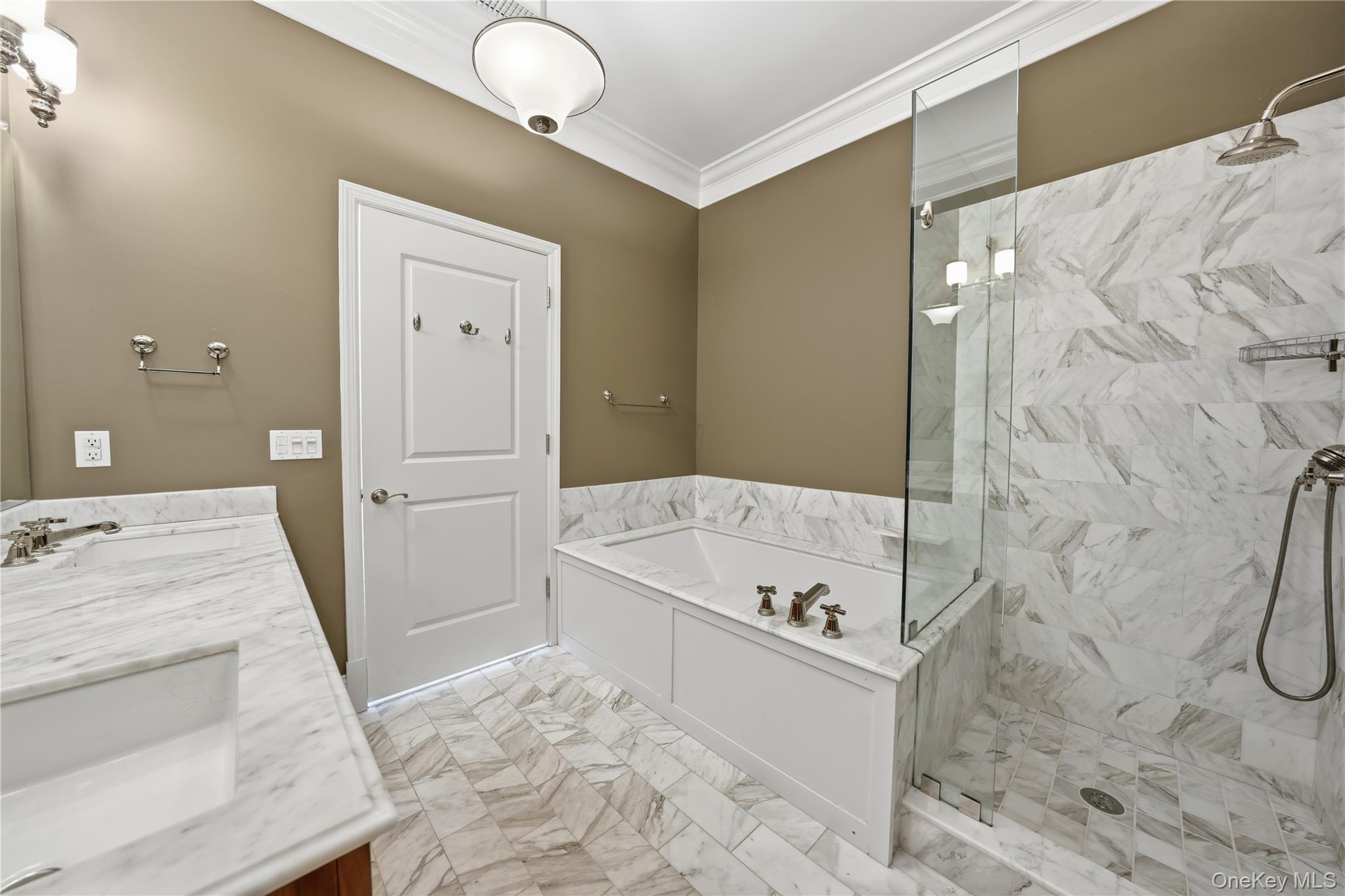 127 W Main Street Unit: 300