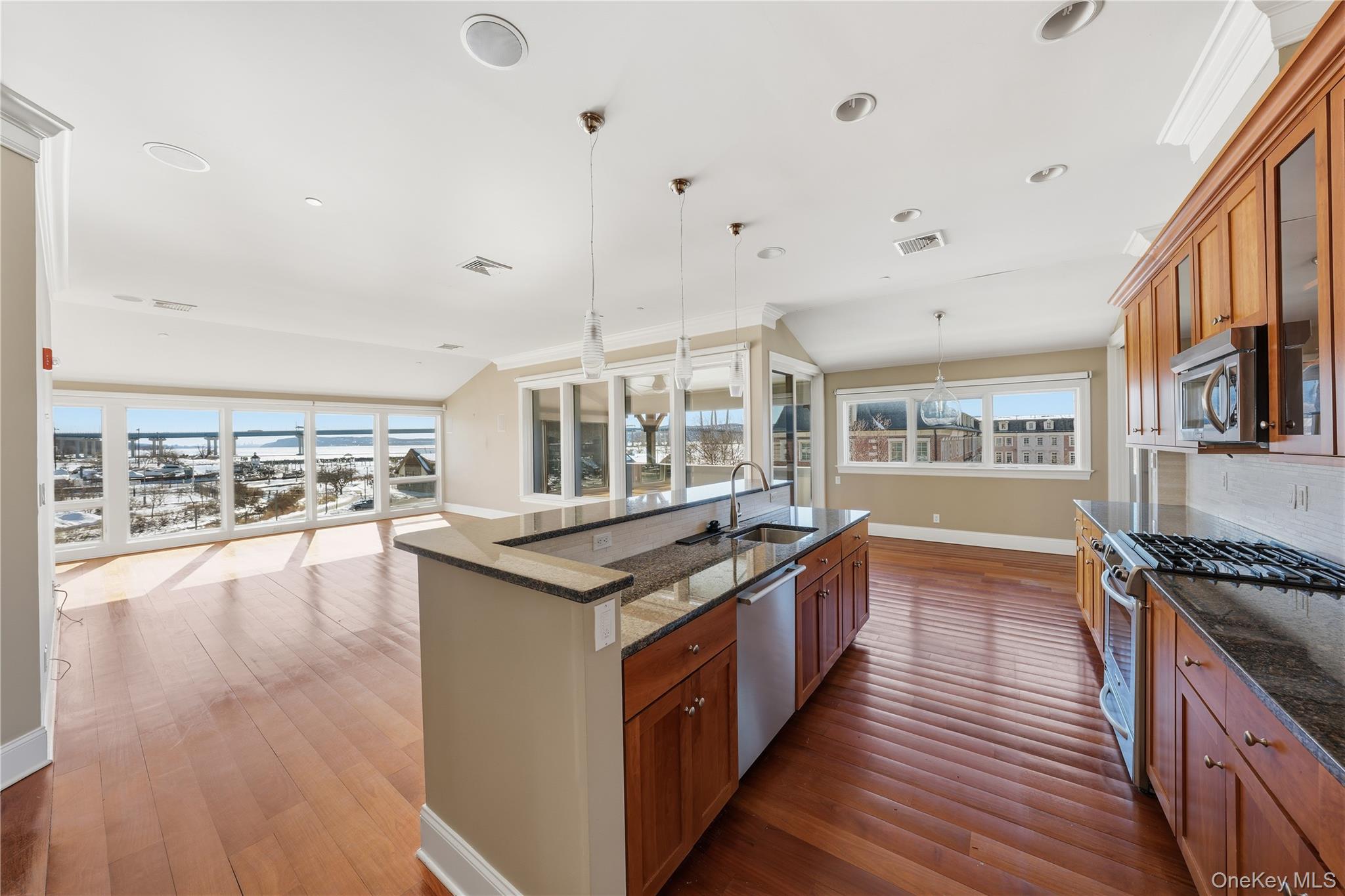 127 W Main Street Unit: 300