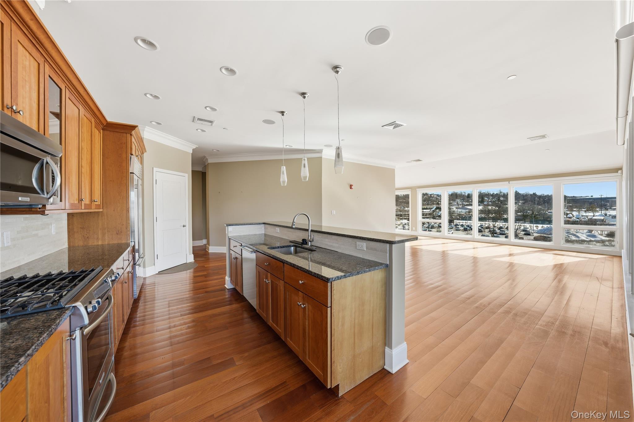 127 W Main Street Unit: 300