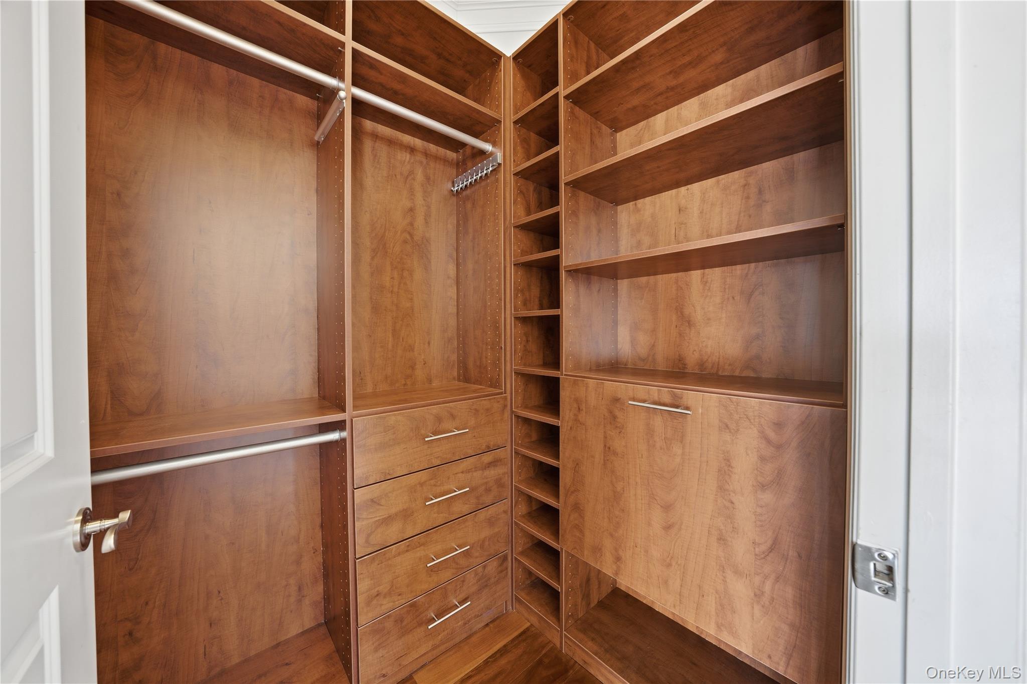127 W Main Street Unit: 300