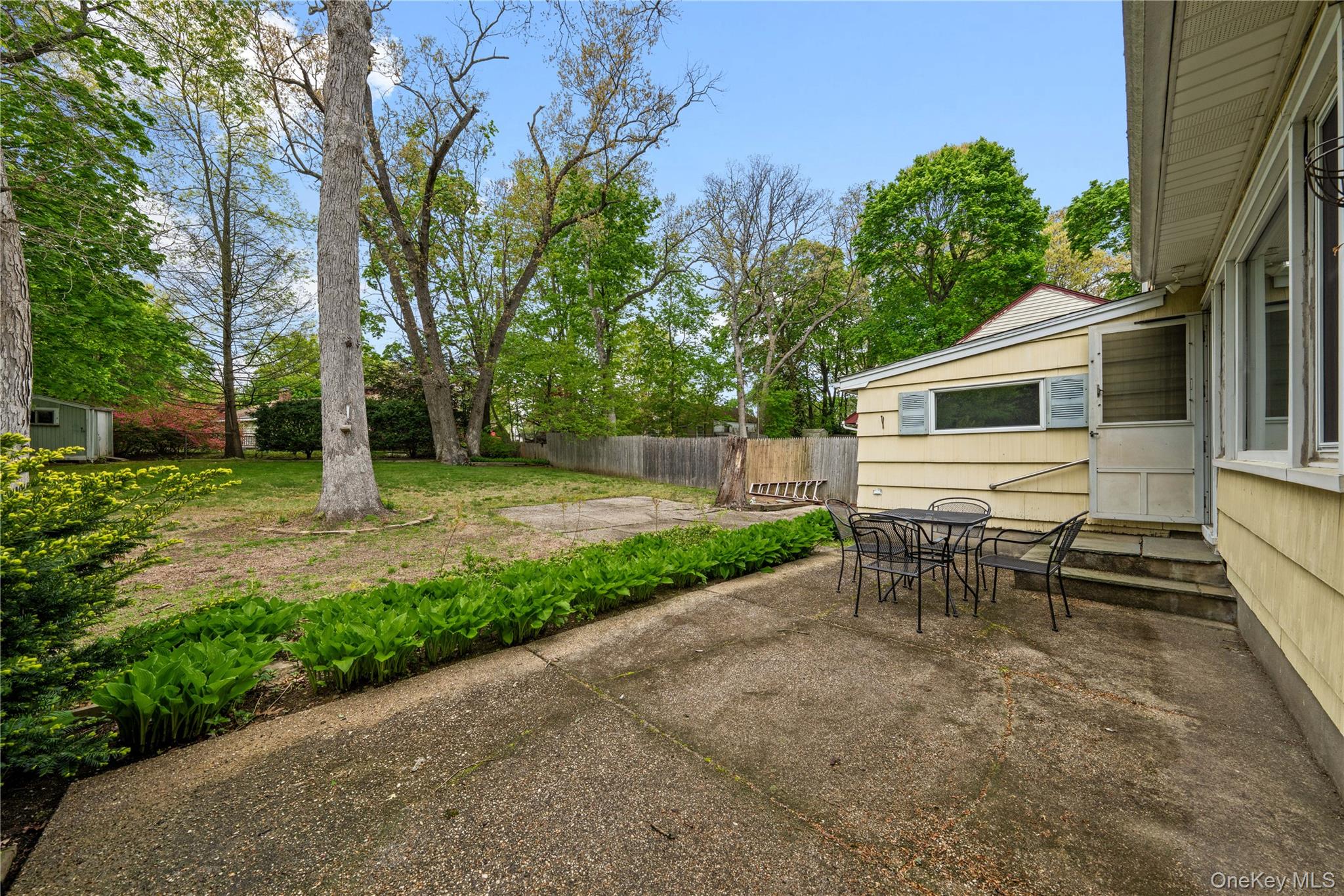 8 Birch Drive