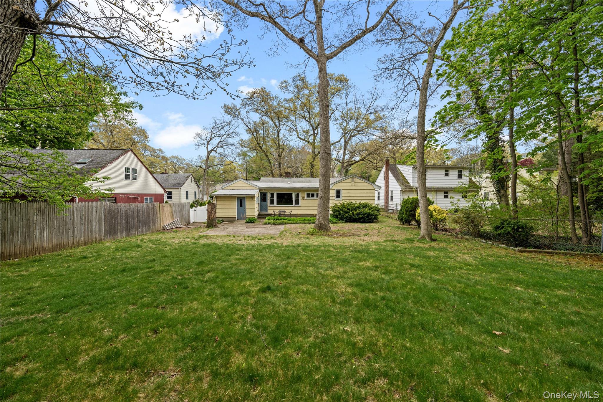 8 Birch Drive