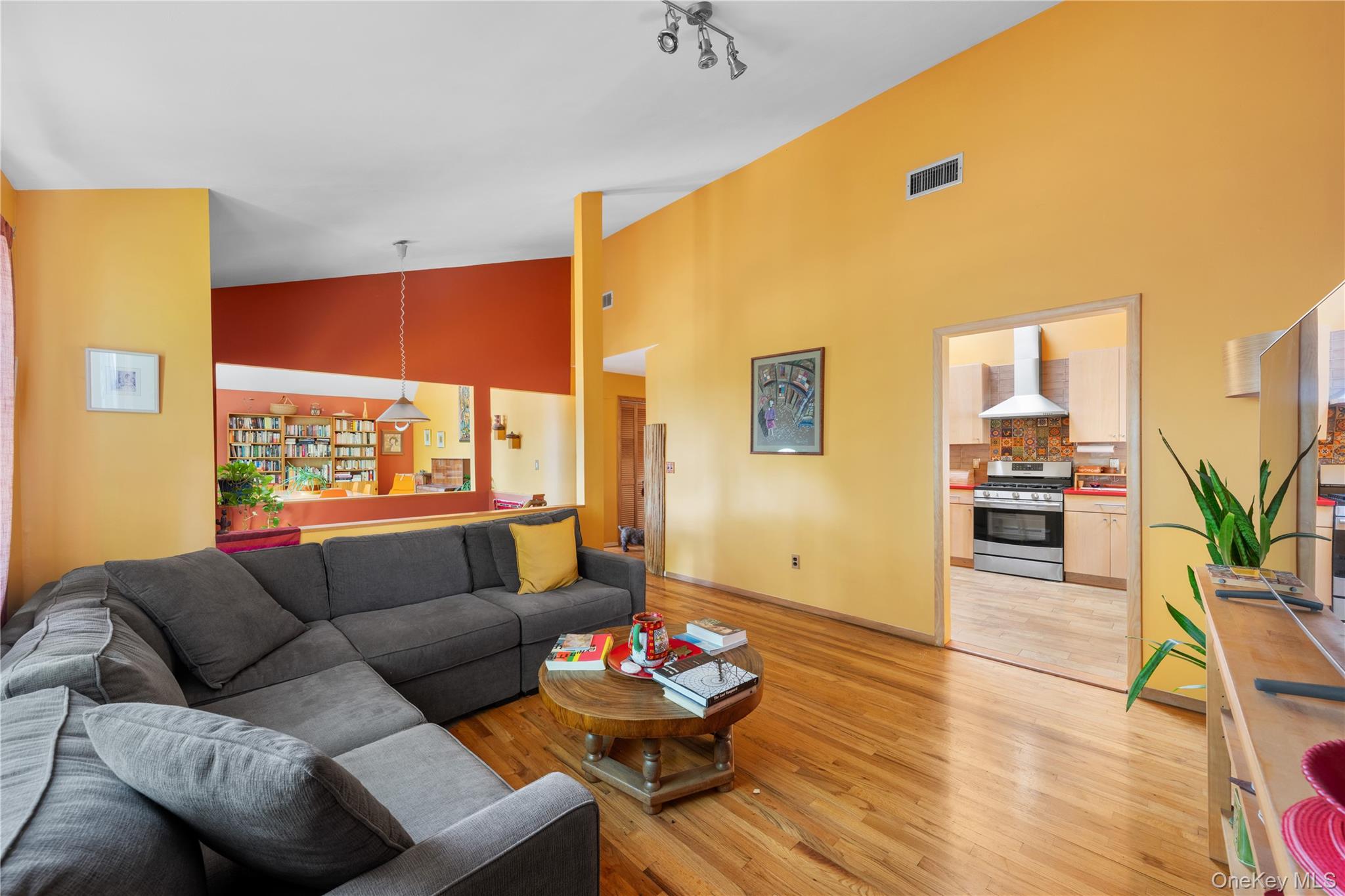 284 Schenck Avenue