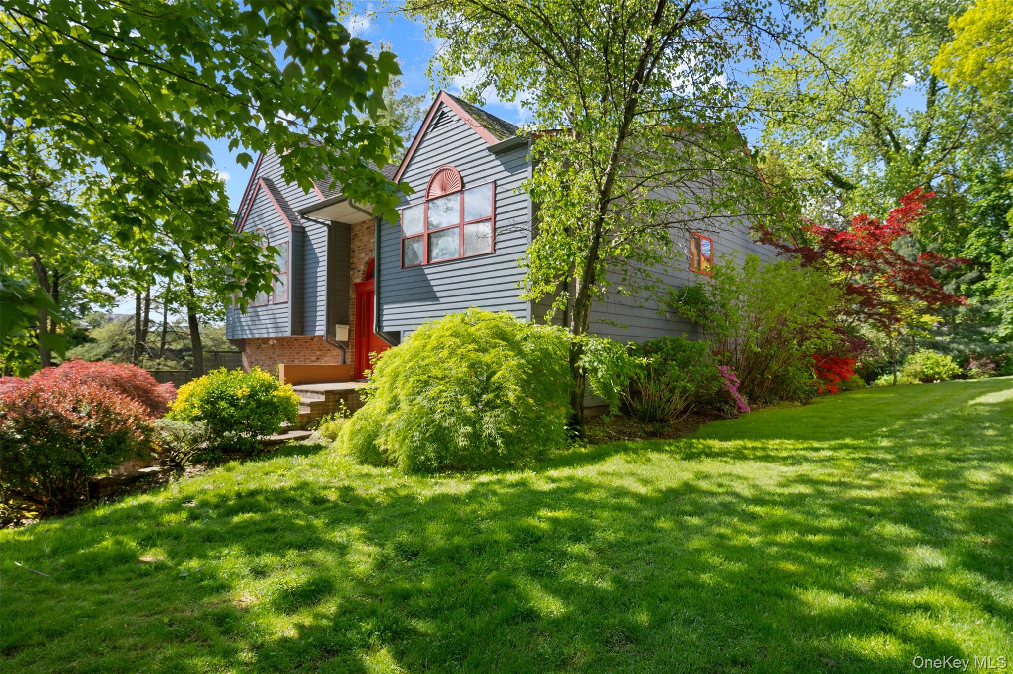 284 Schenck Avenue