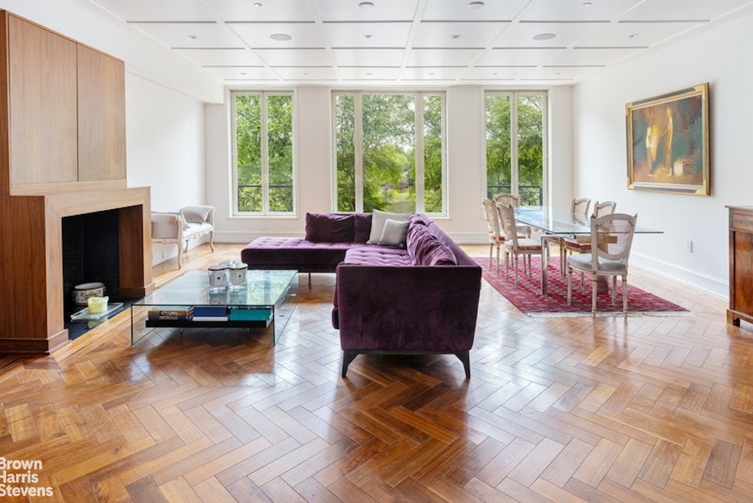 22 CENTRAL Park S 3RDFLOOR