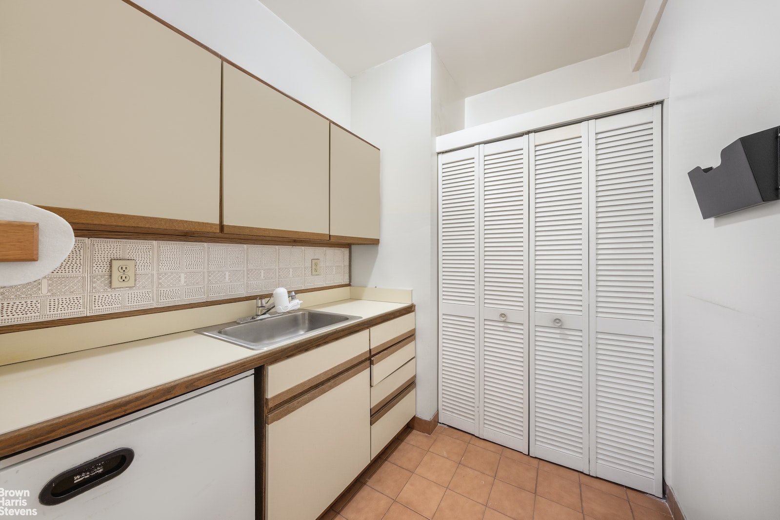 400 W END Avenue 1/D