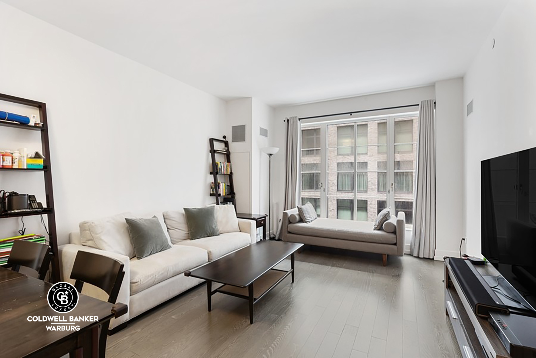 70 Charlton Street 5E