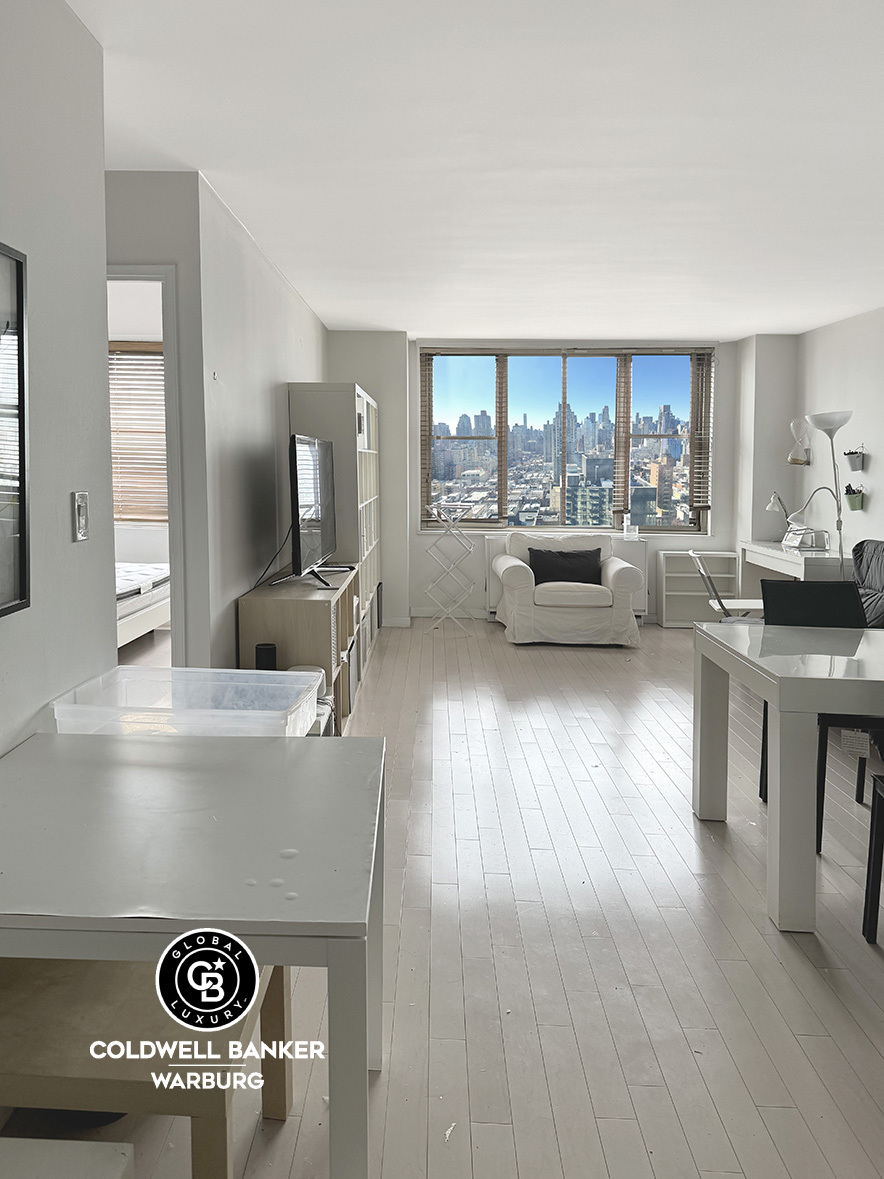 301 E 79th Street 28R