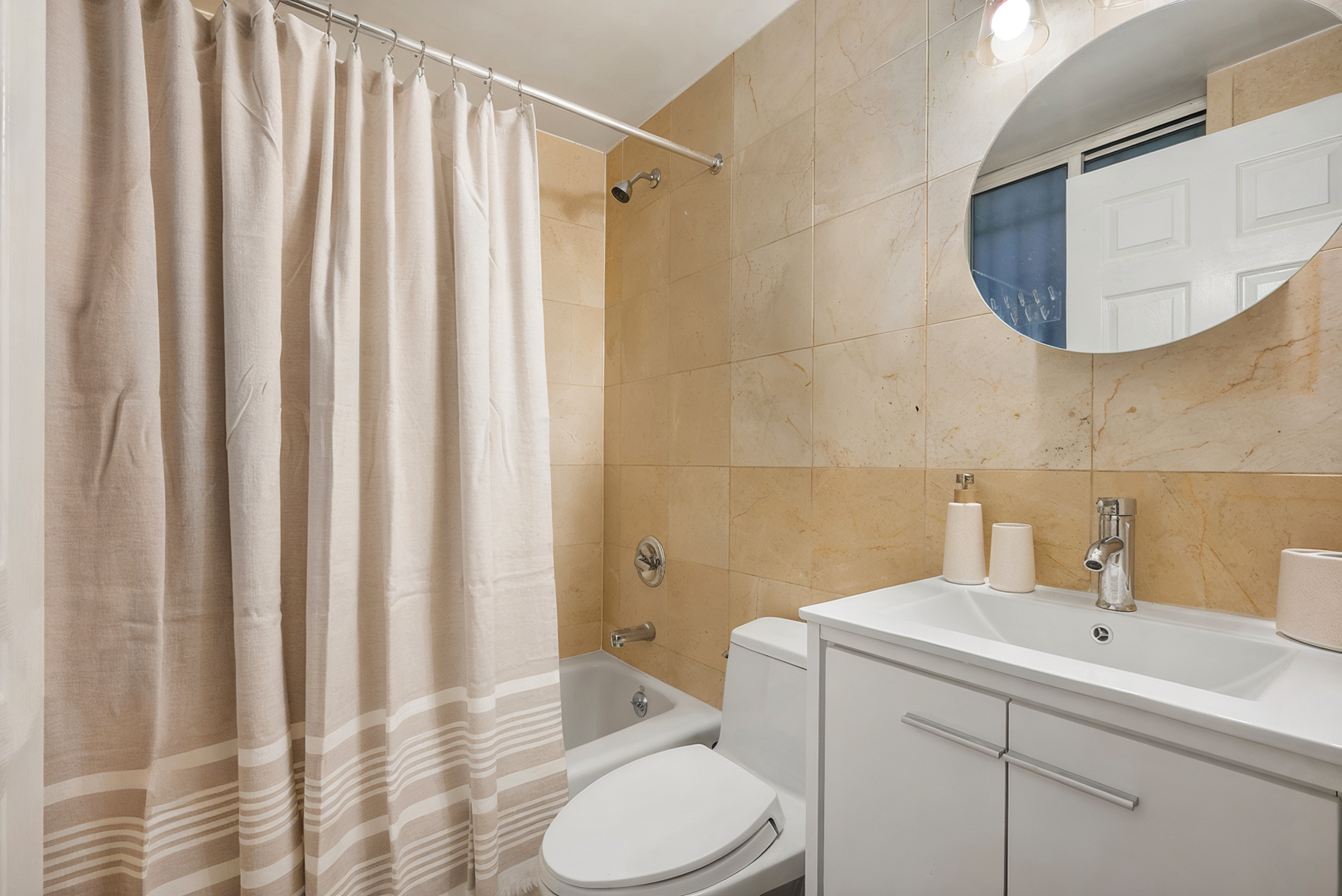 753 E 5TH Street 1A