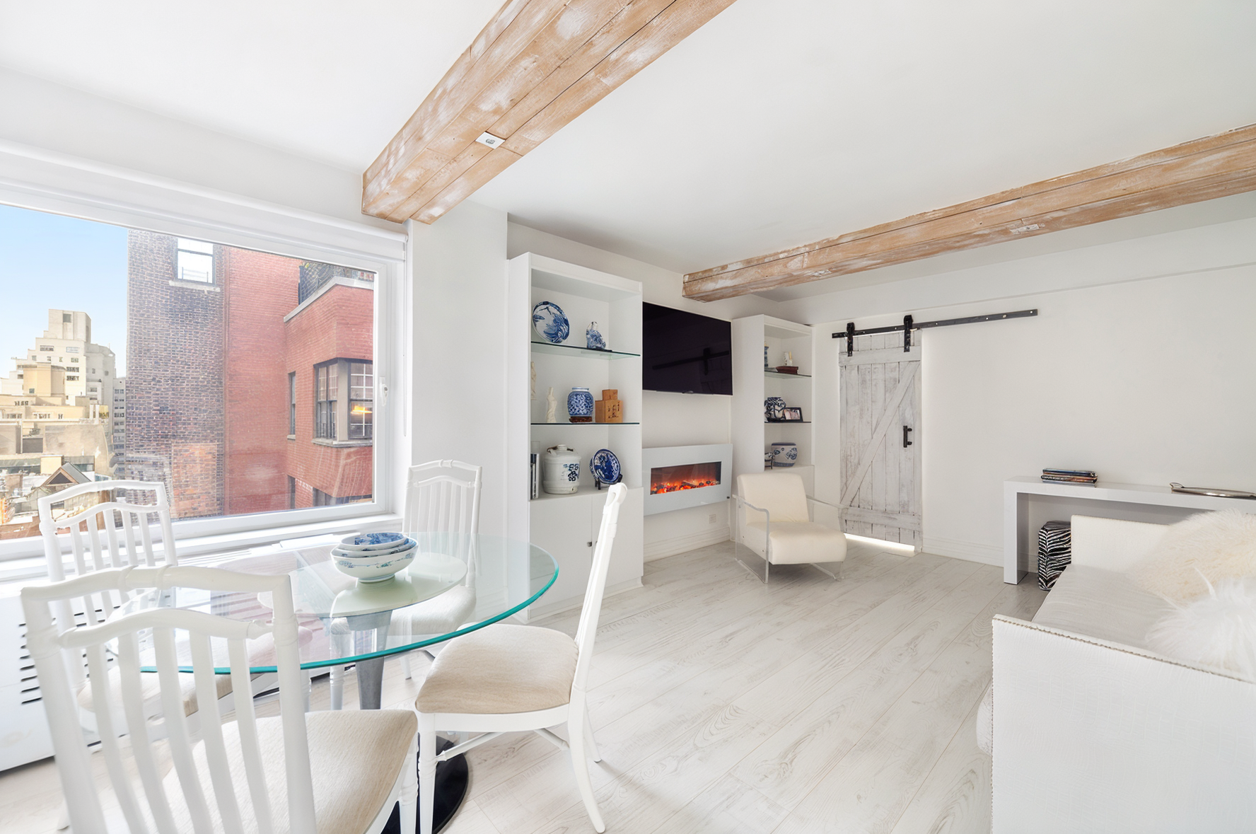 750 PARK Avenue 16D