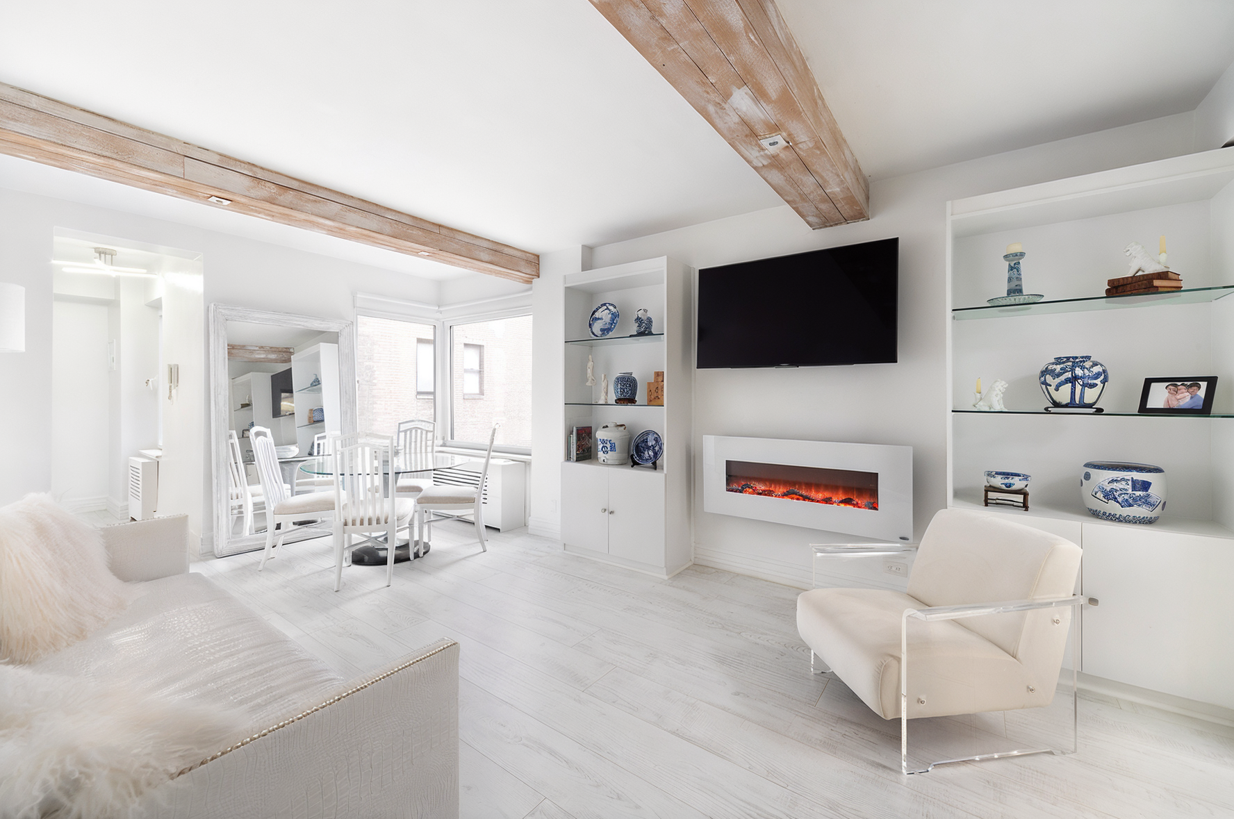 750 PARK Avenue 16D