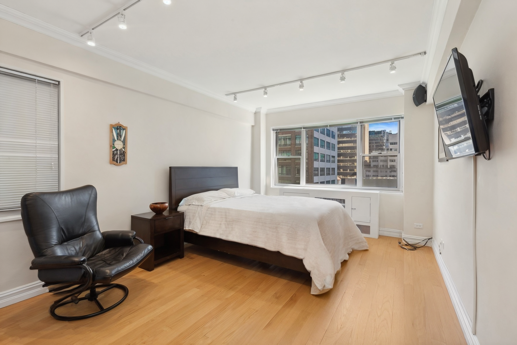 333 E 46TH Street 9B