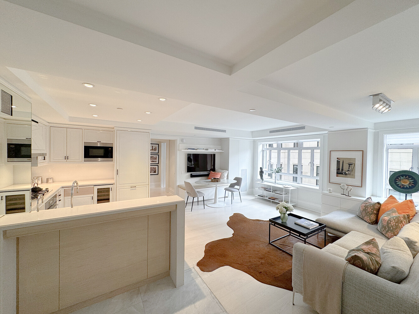 21 E 61ST Street 5A