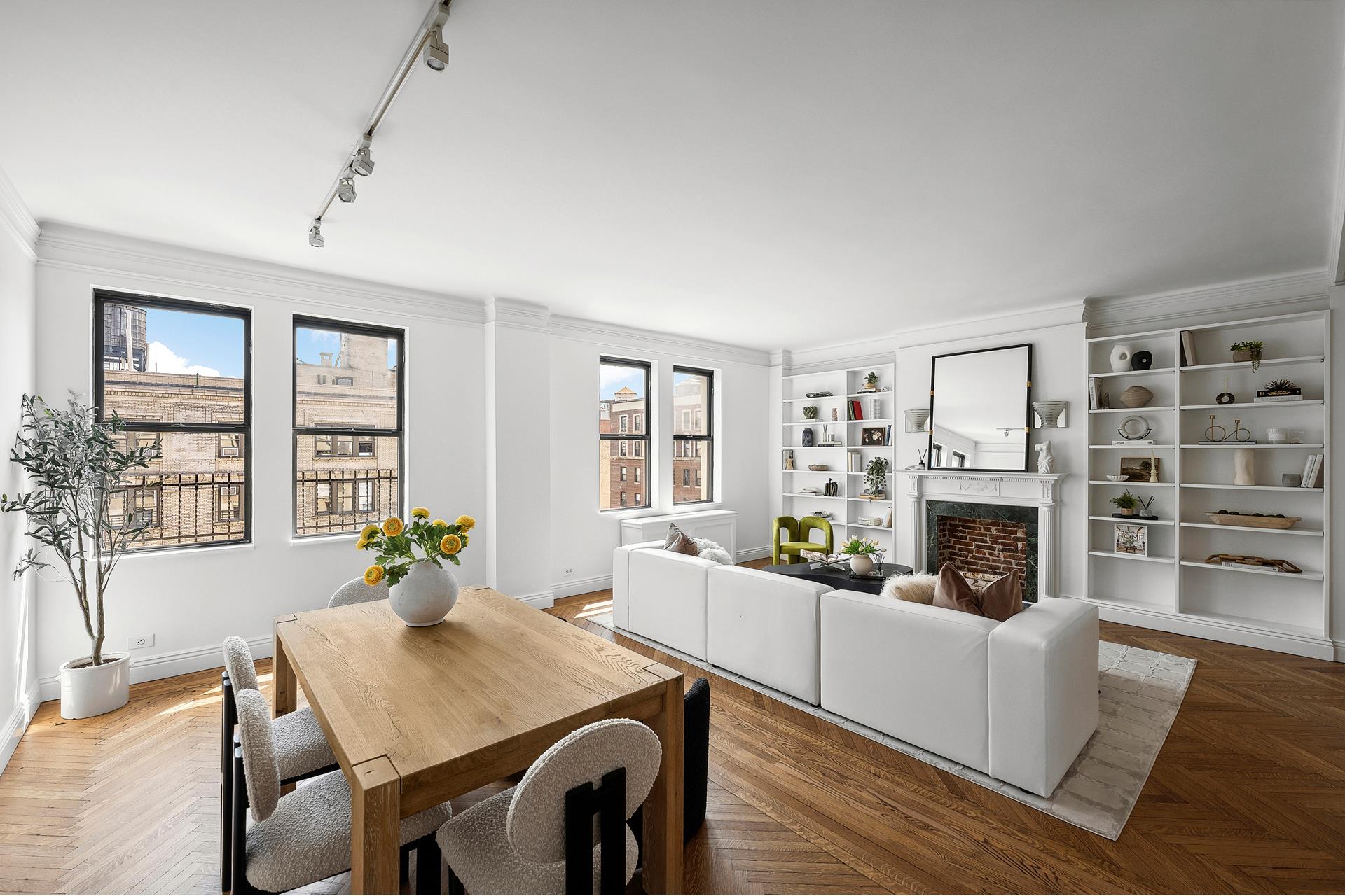 885 W END Avenue 12B