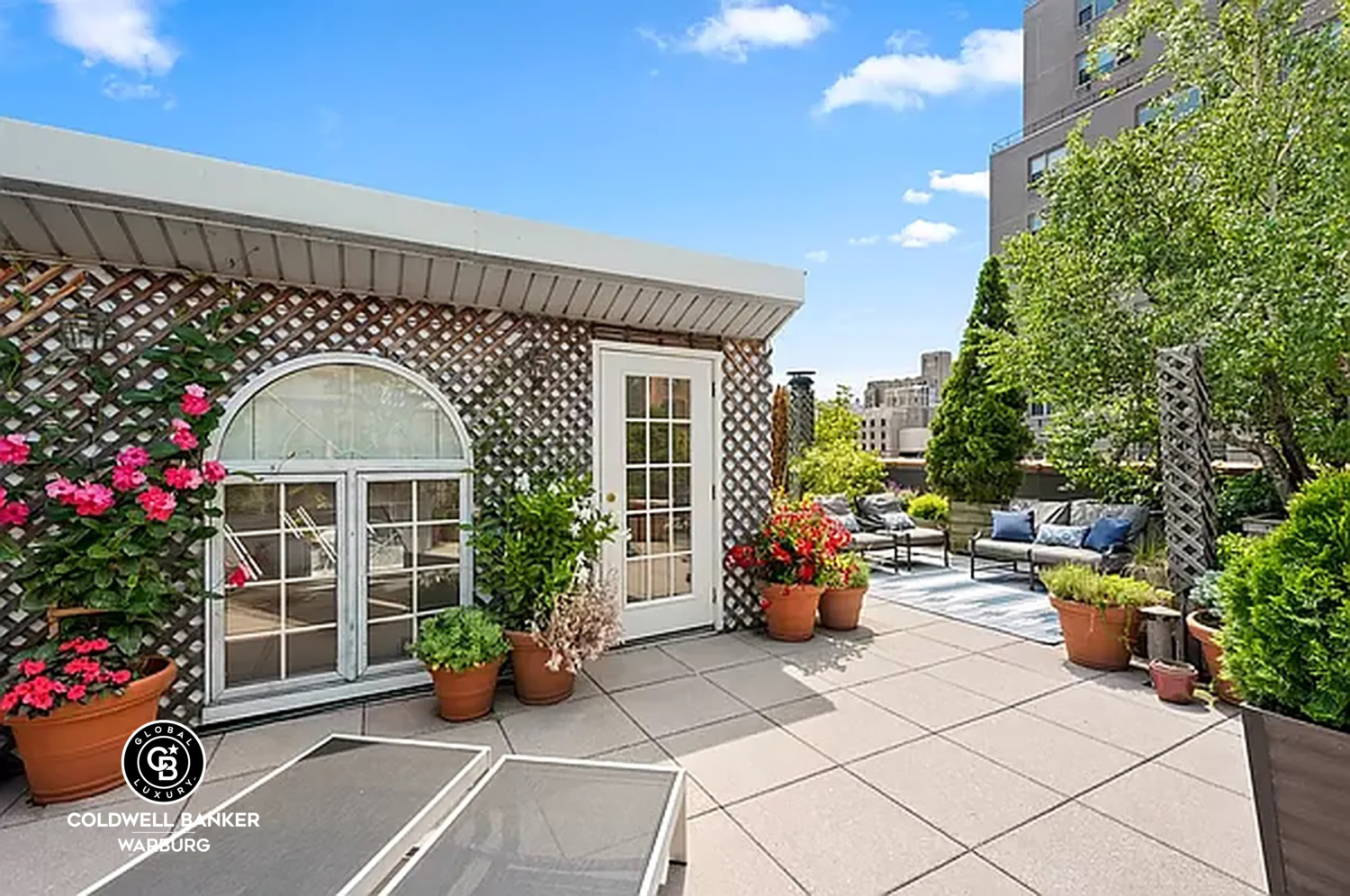 161 W 15TH Street PH7F