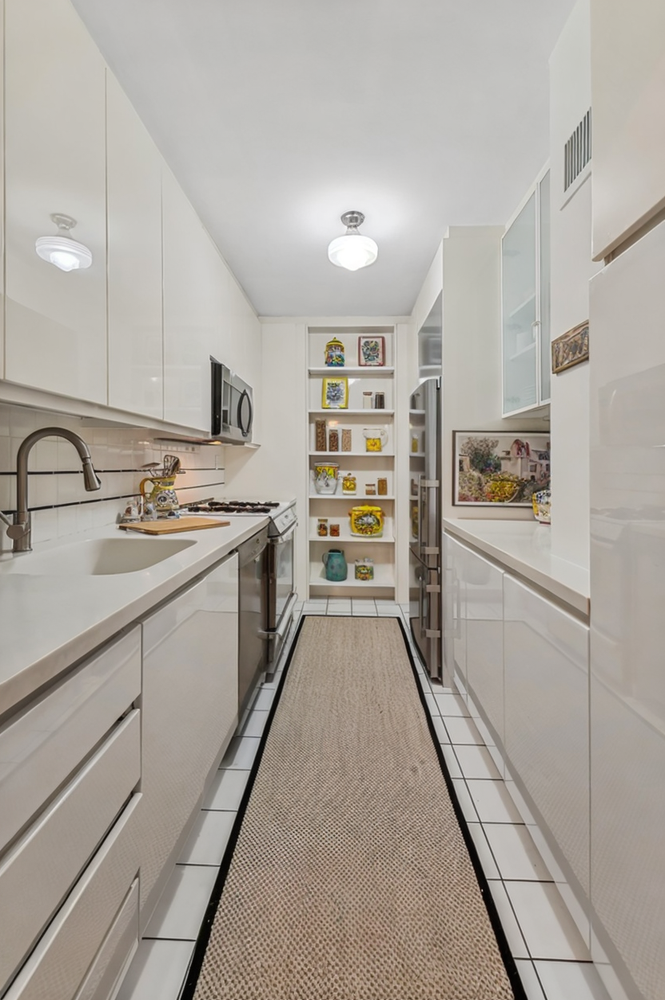 501 E 79TH Street 7E