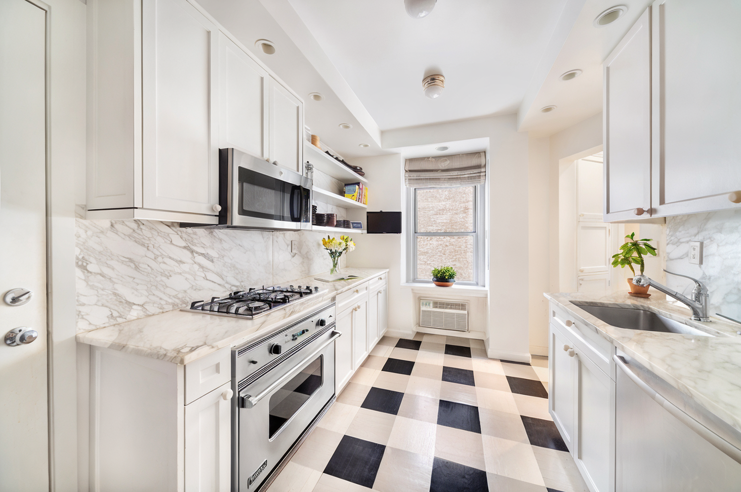 565 PARK Avenue 11E
