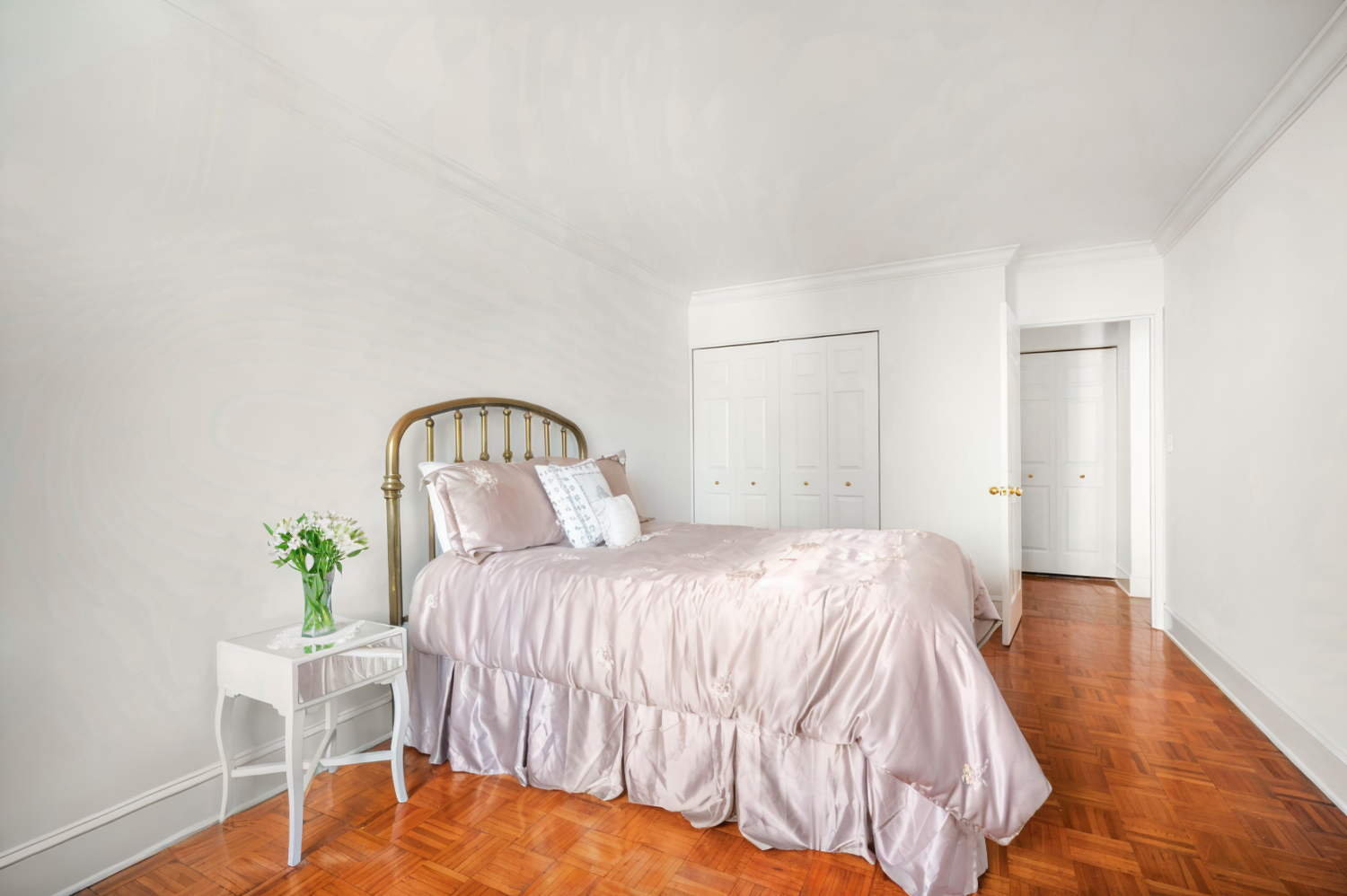 300 E 54TH Street 10J