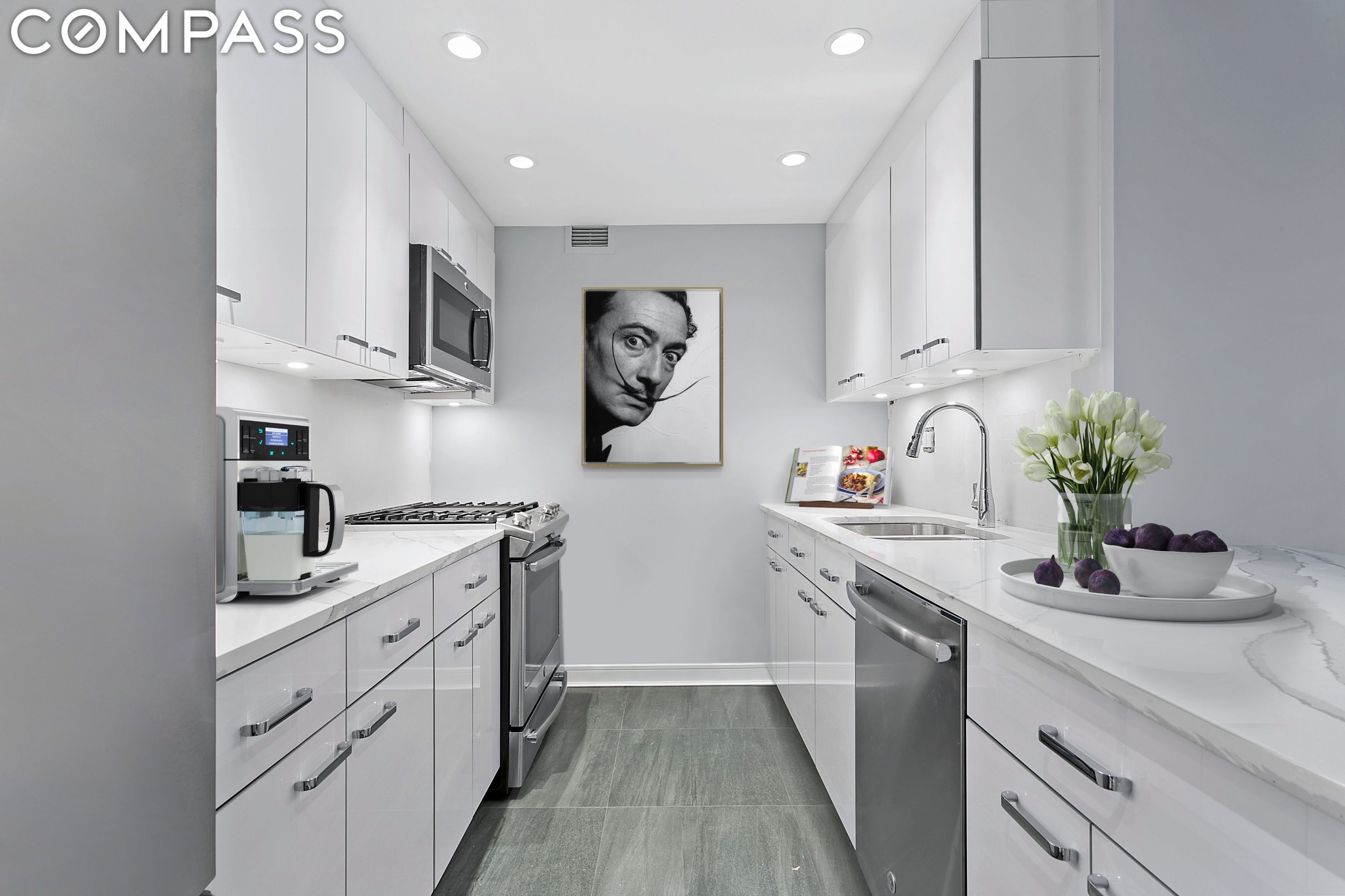 43 W 61st Street 22M