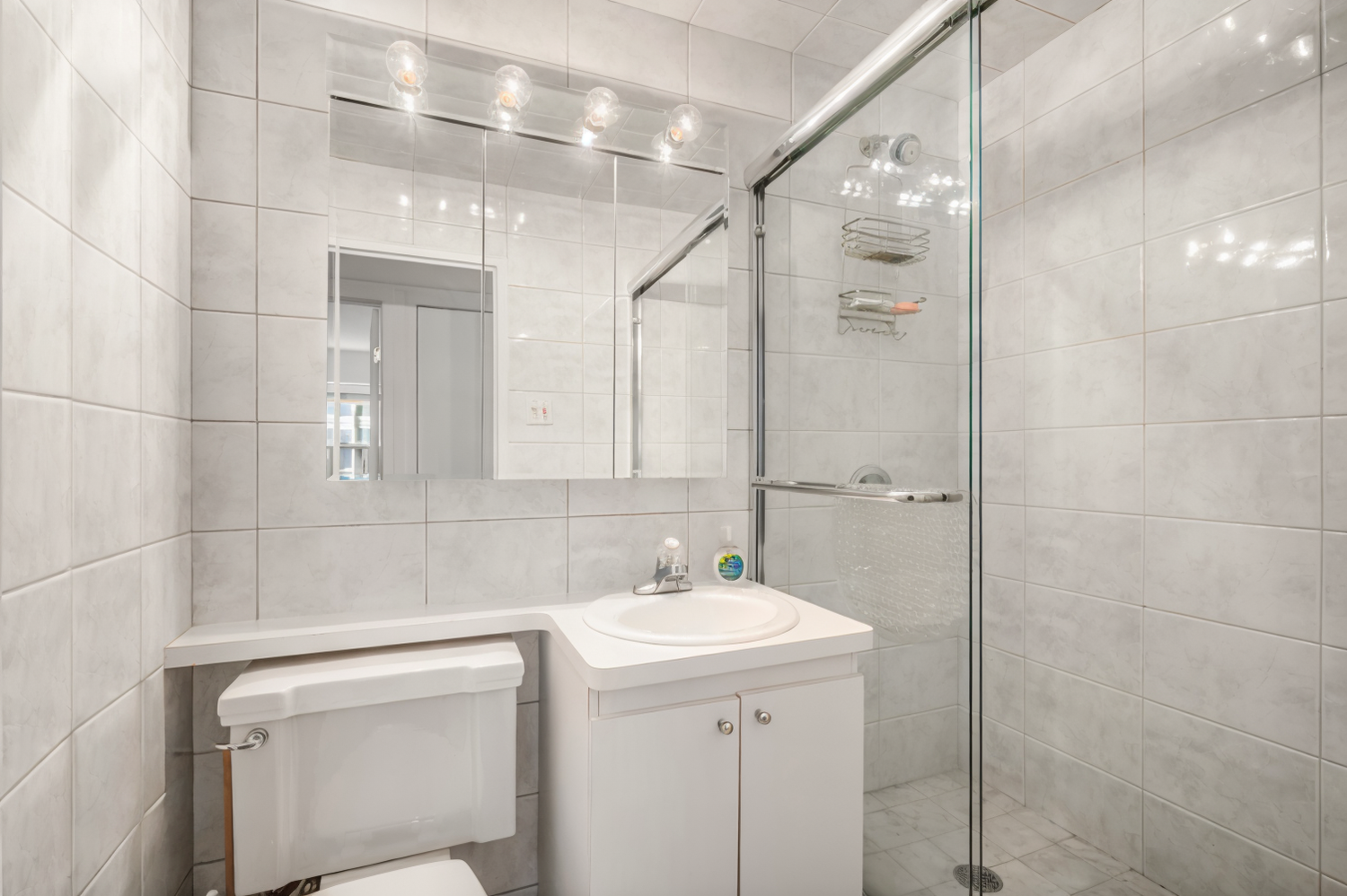 118 E 60TH Street 28G