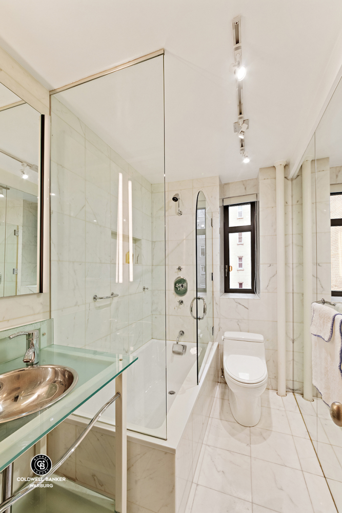 25 W 54TH Street 7D