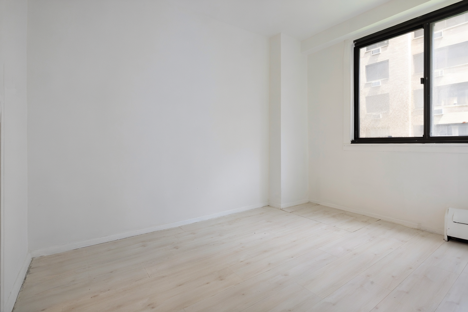 16 W 16TH Street 8LS
