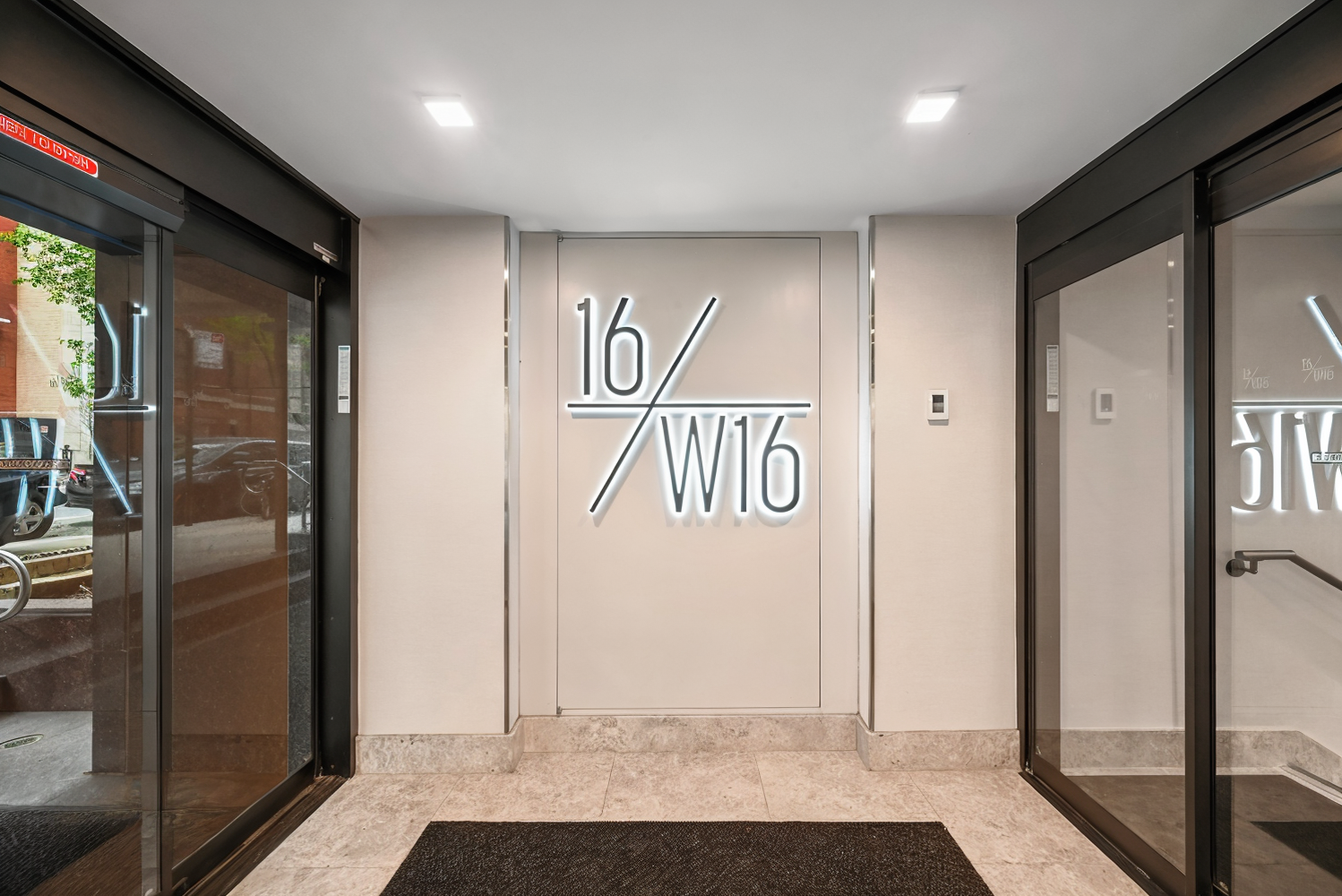 16 W 16TH Street 8LS