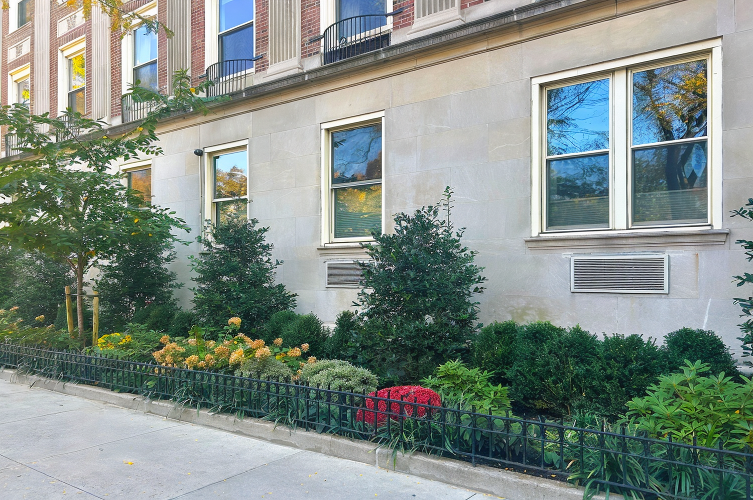 1148 5TH Avenue PARLOR/A