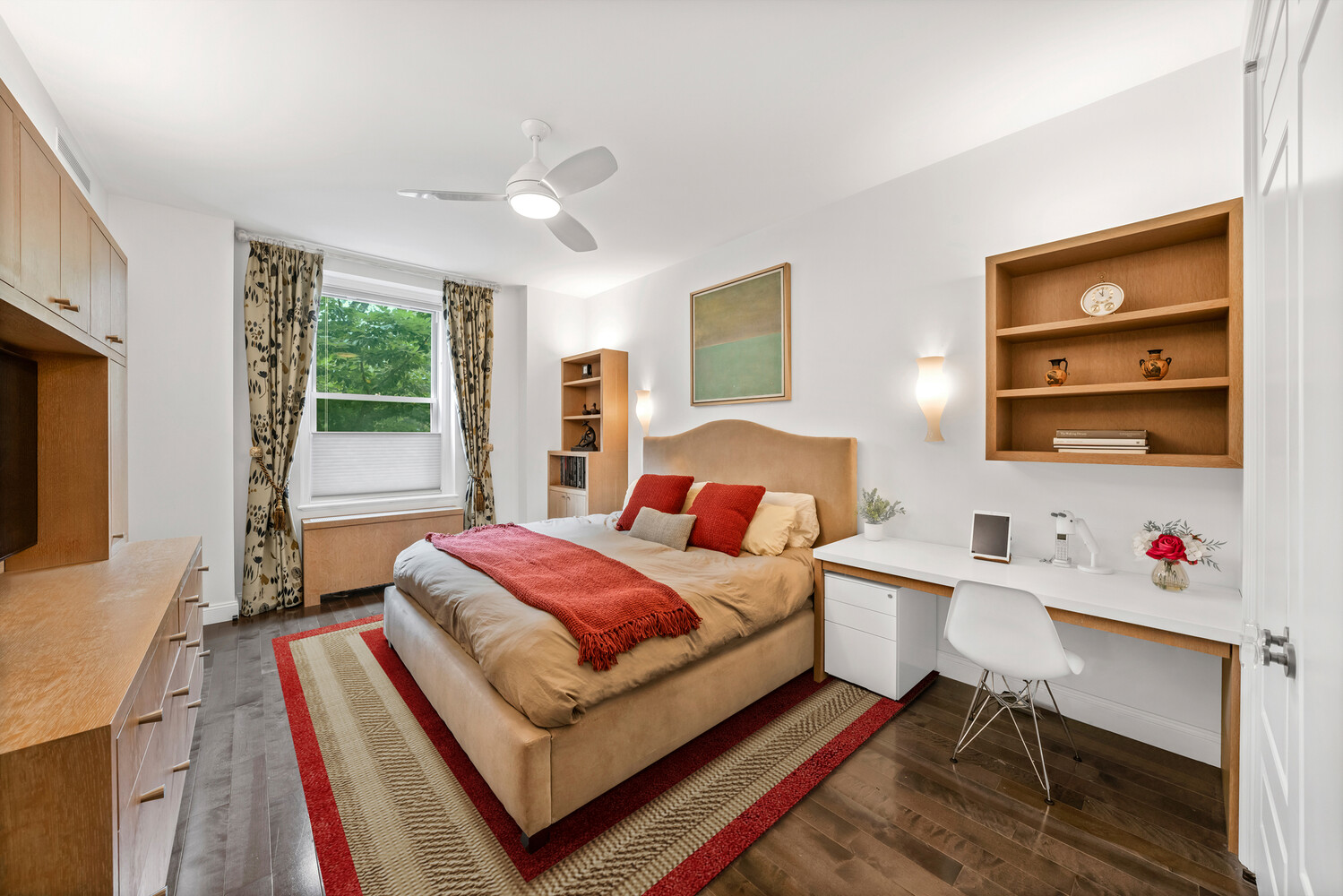 1148 5TH Avenue PARLOR/A