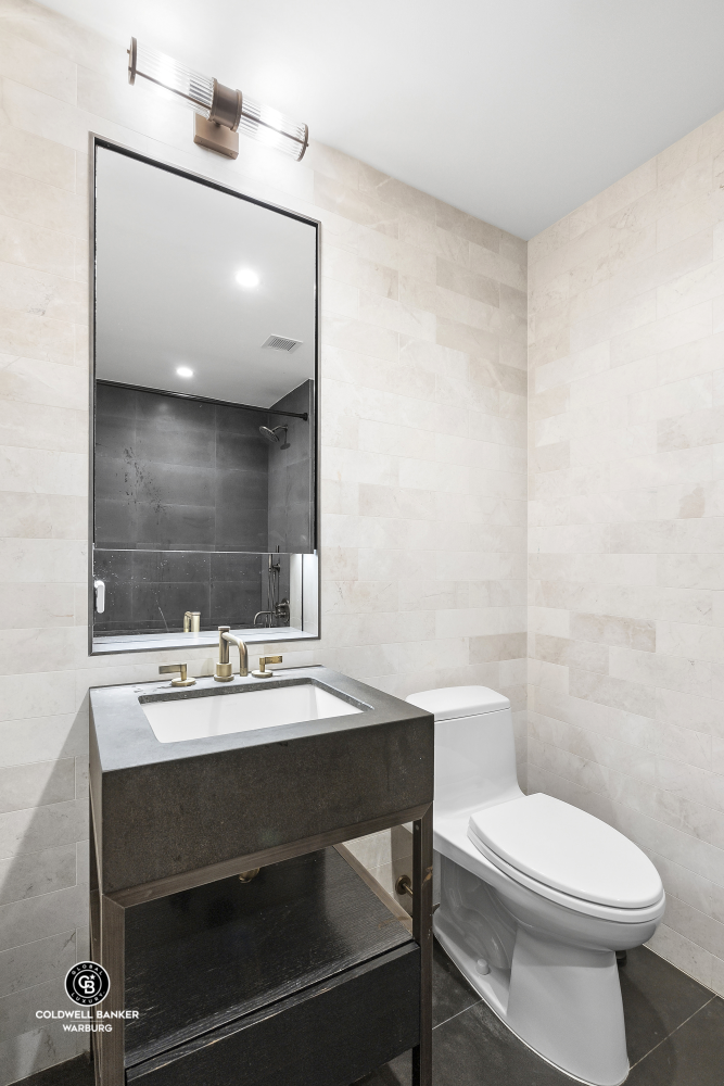 1399 PARK Avenue 8D