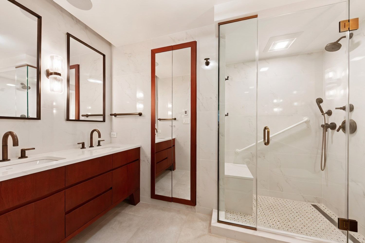 35 E 85TH Street 2FG