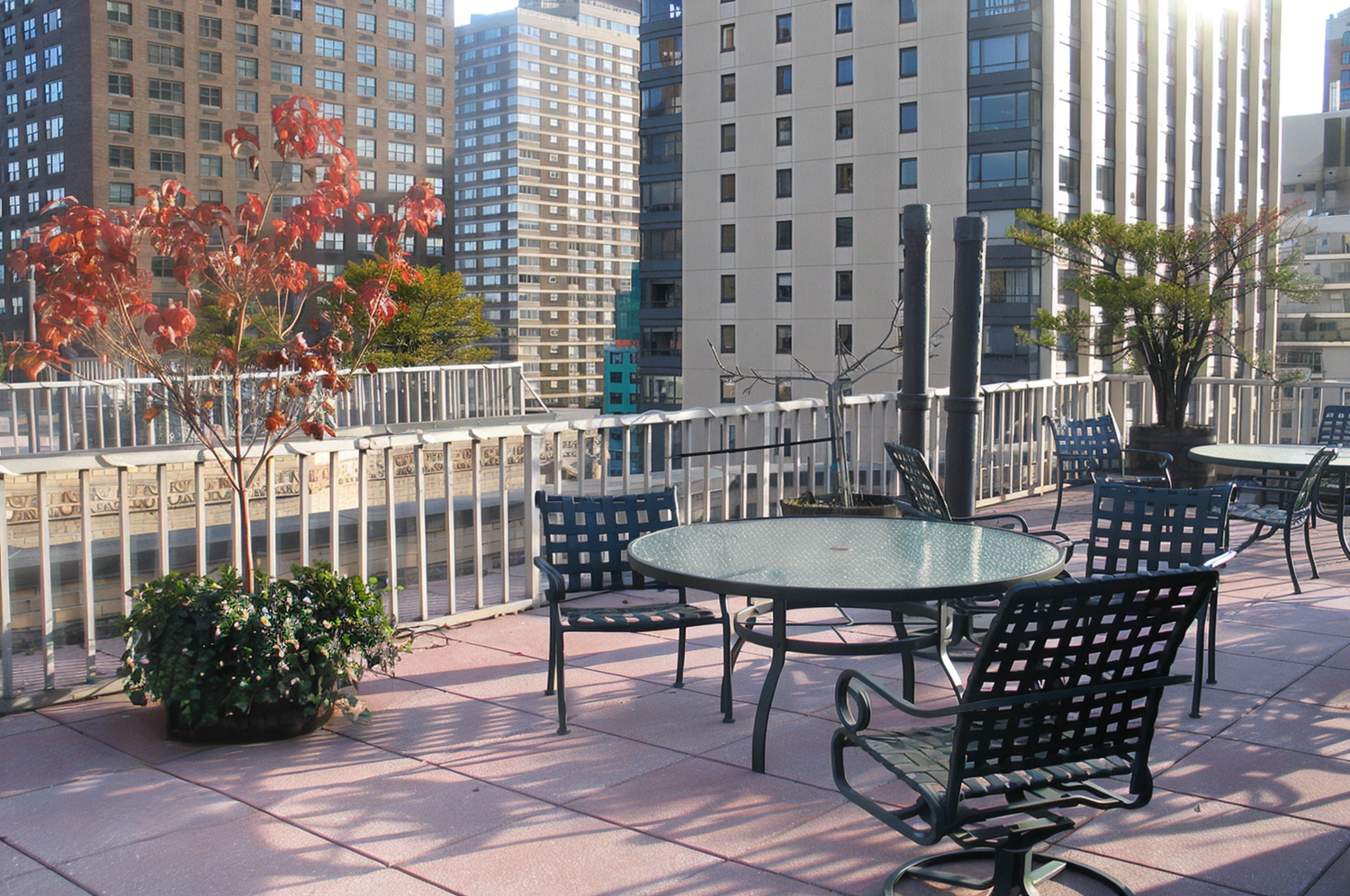 157 E 72ND Street 4J