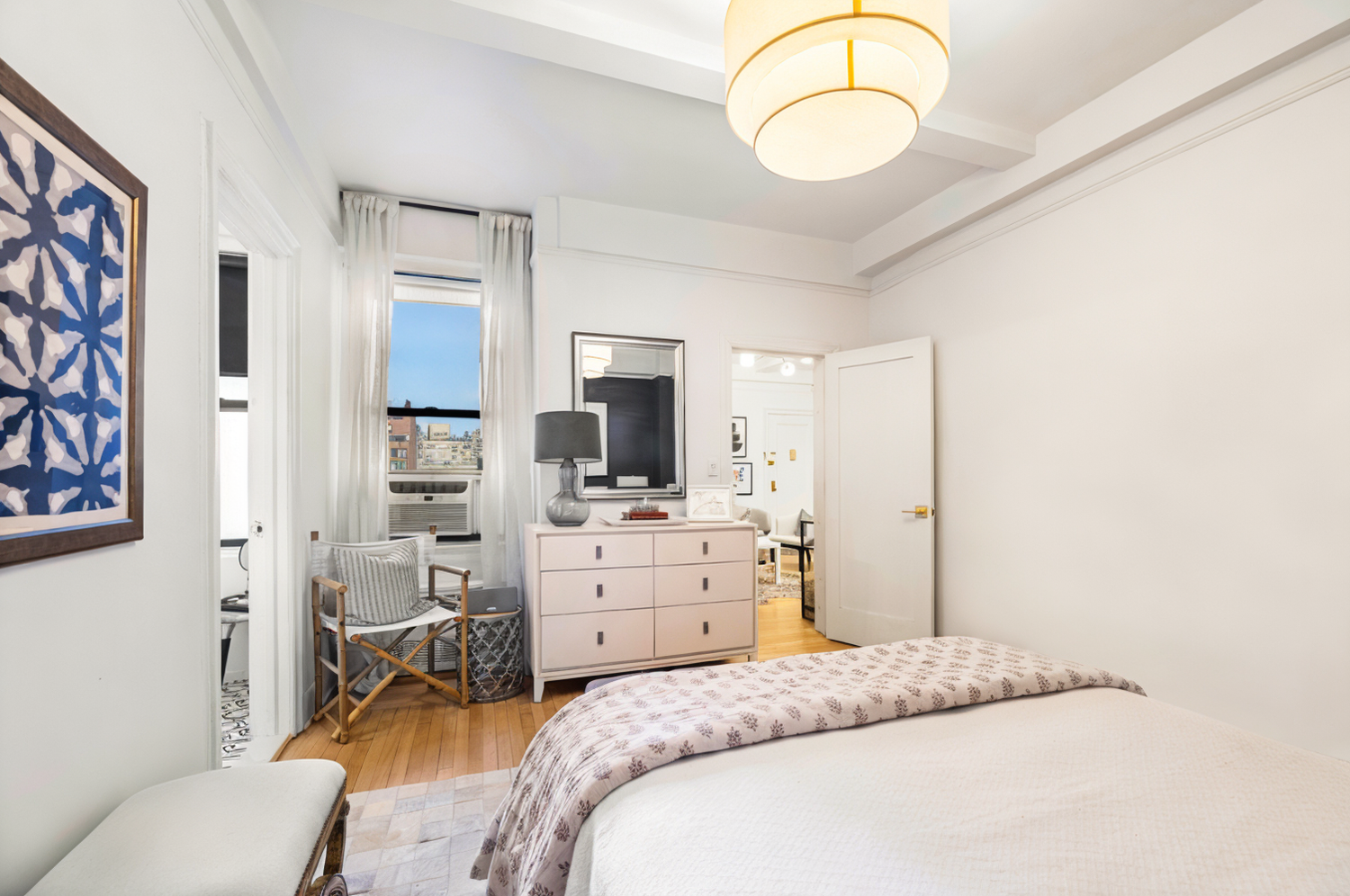 157 E 72ND Street 4J
