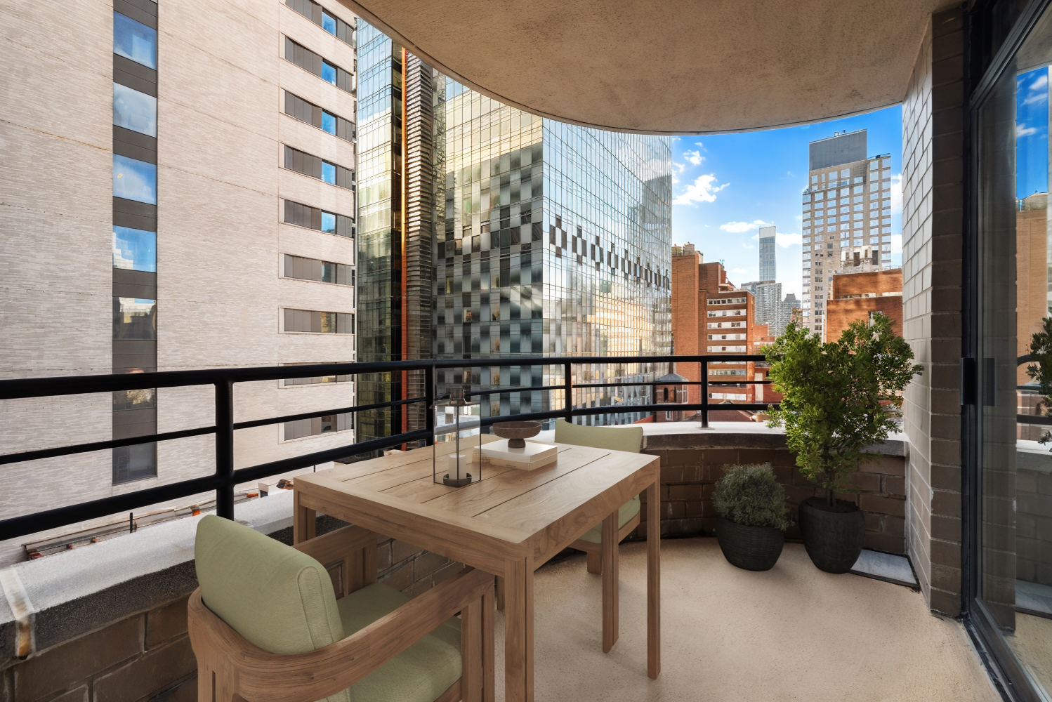 400 E 70TH Street 1001