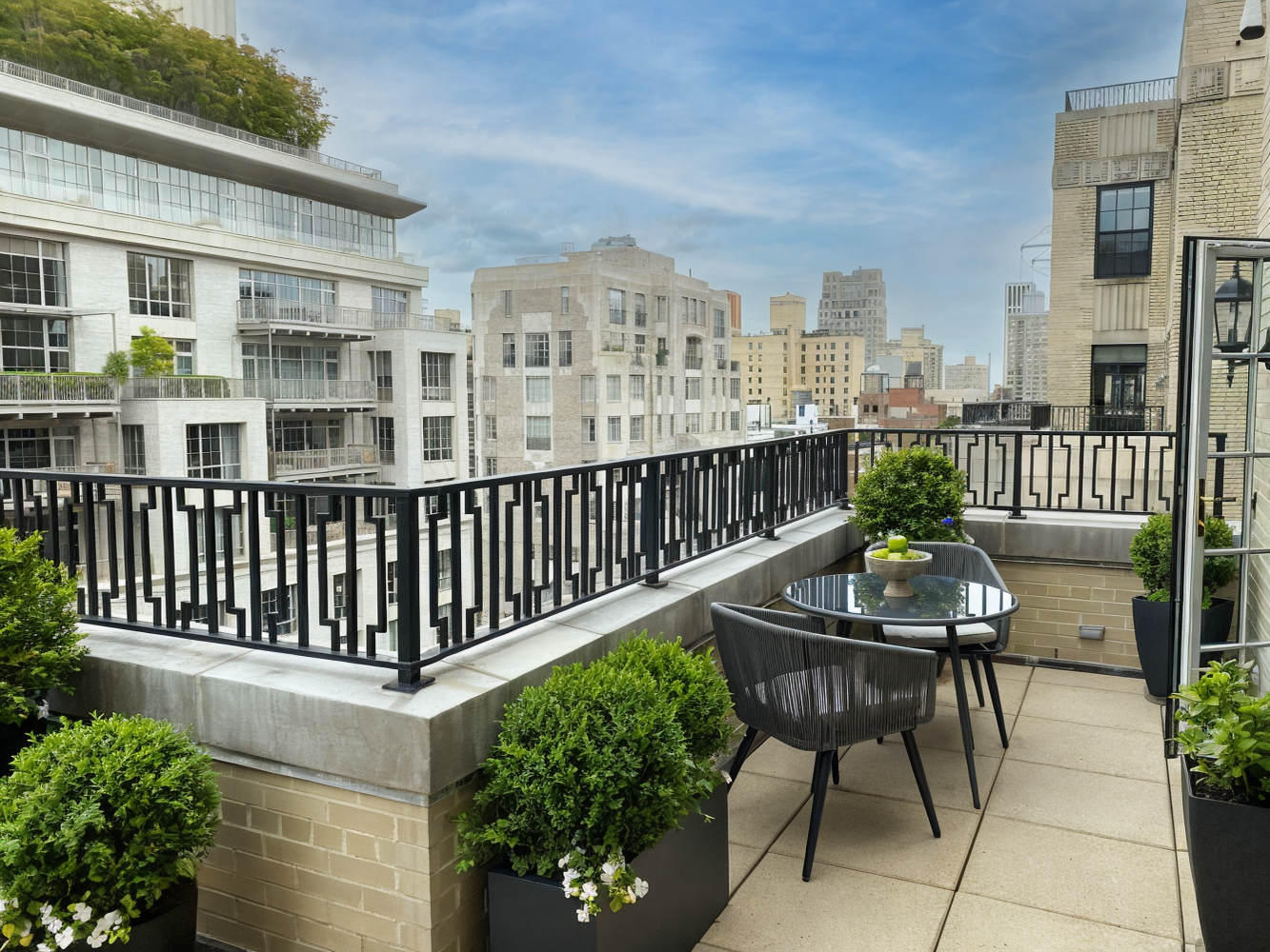 895 PARK Avenue 16/17/18A