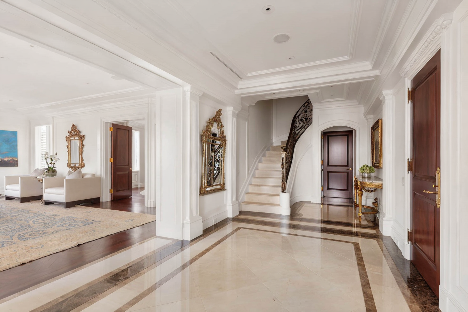 895 PARK Avenue 16/17/18A