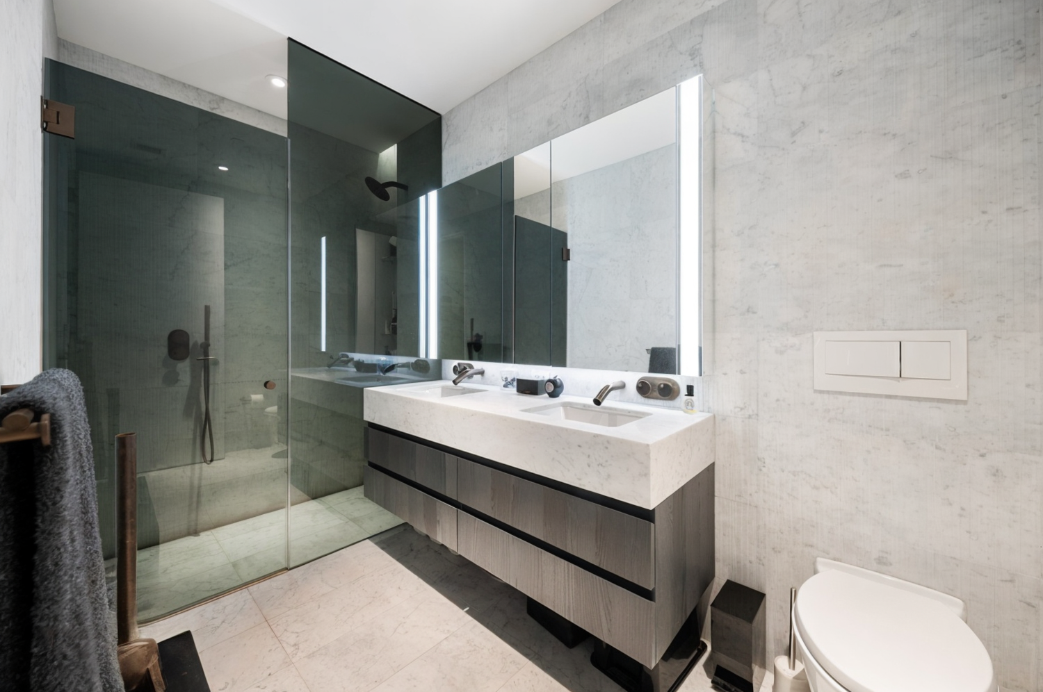 130 WILLIAM Street 10D