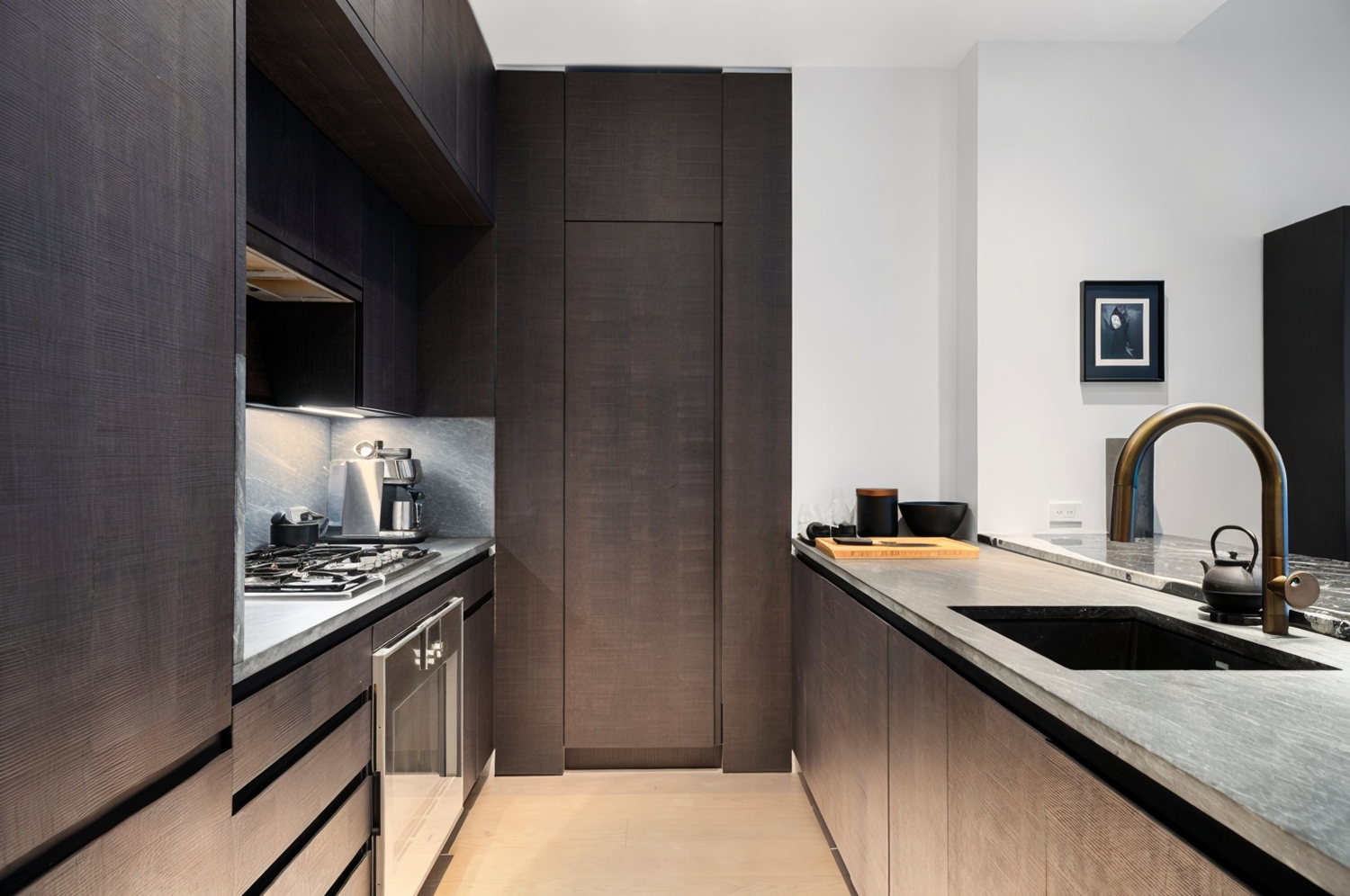 130 WILLIAM Street 10D