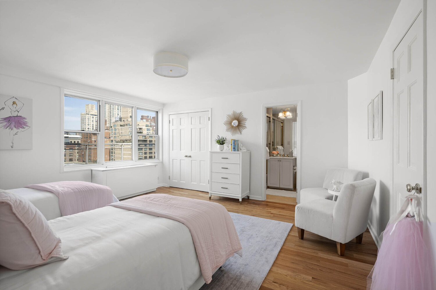 40 E 84TH Street 17A