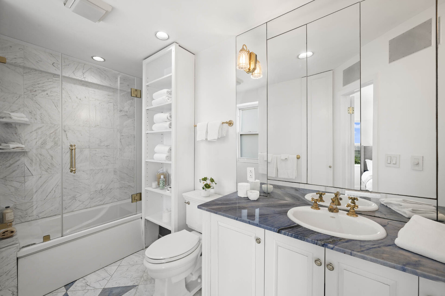 40 E 84TH Street 17A