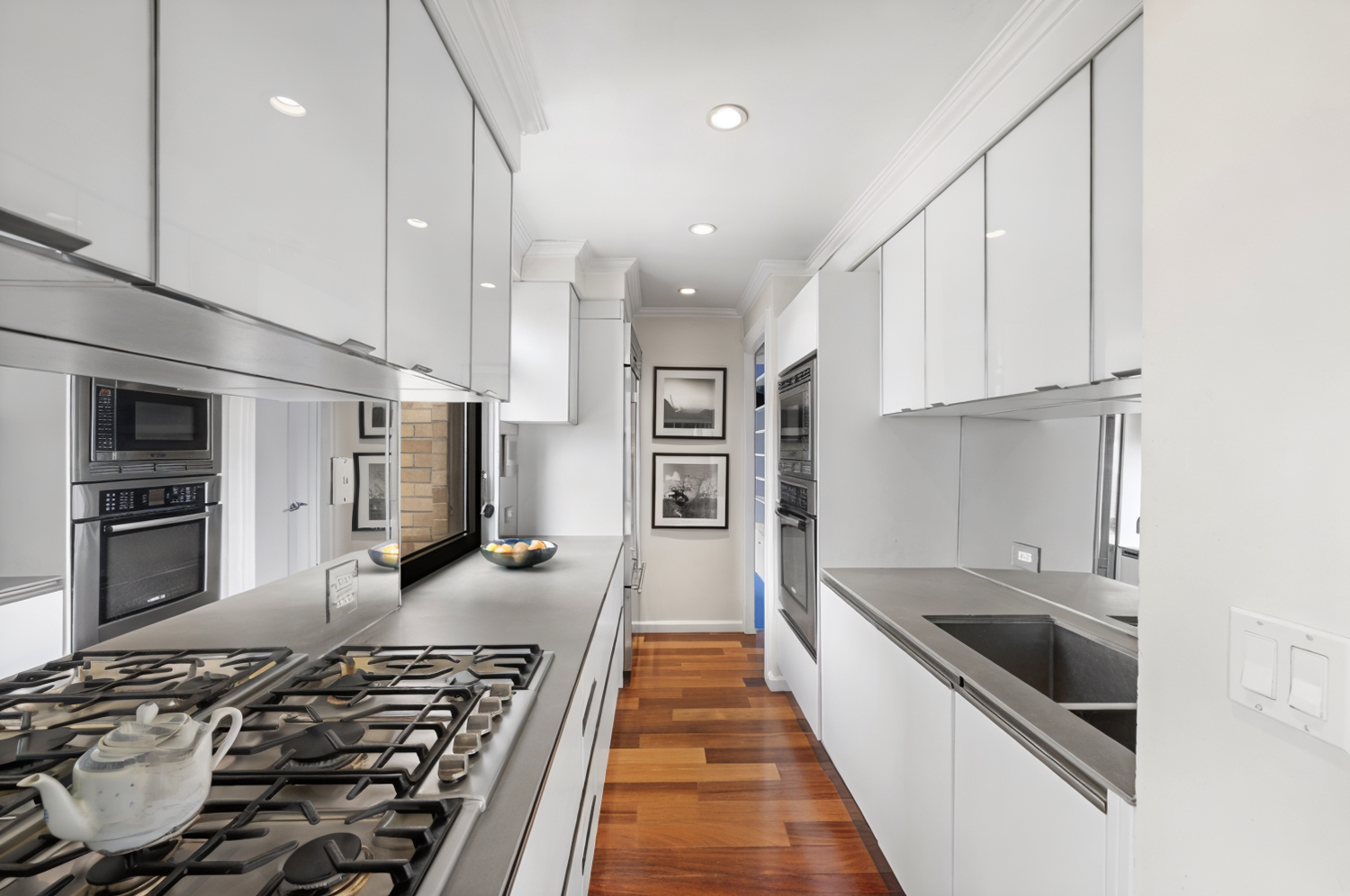 10 W 66TH Street 27F