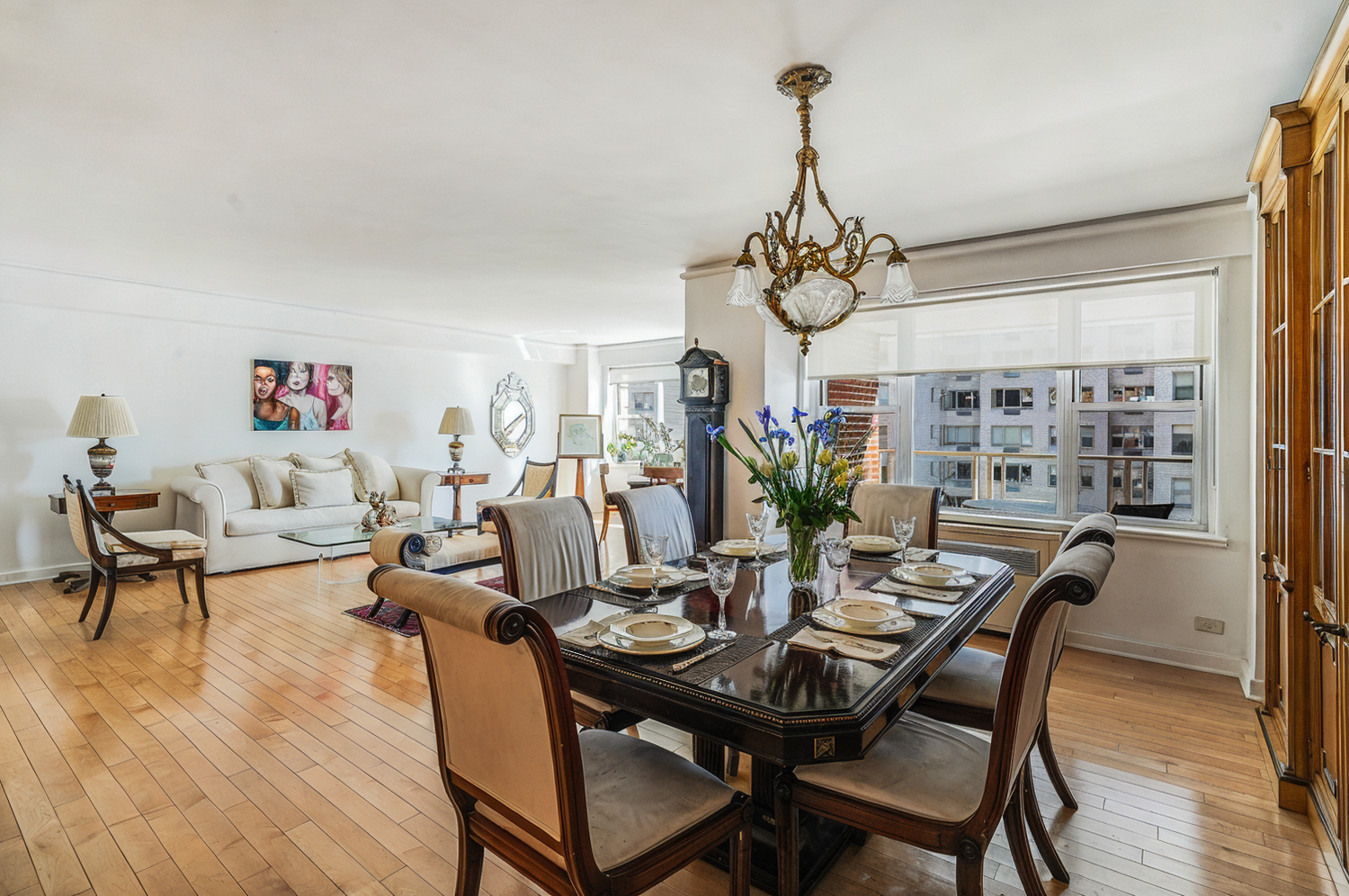 50 SUTTON Place S 14G