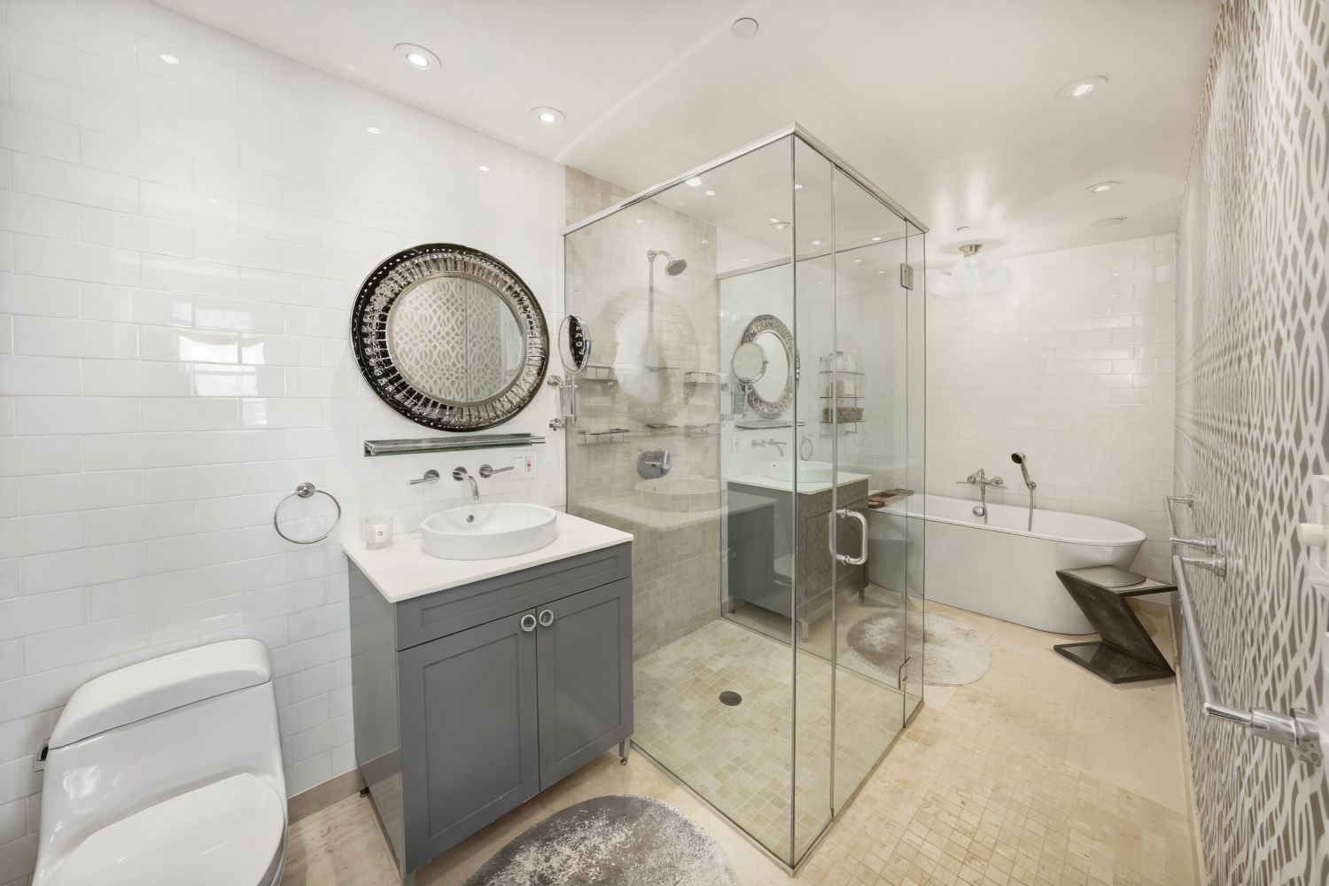 270 BROADWAY 24B